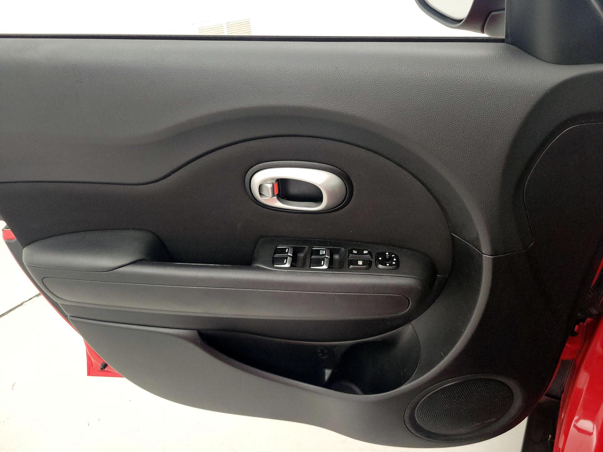 Thumbnail: 2019 Kia Soul - 12