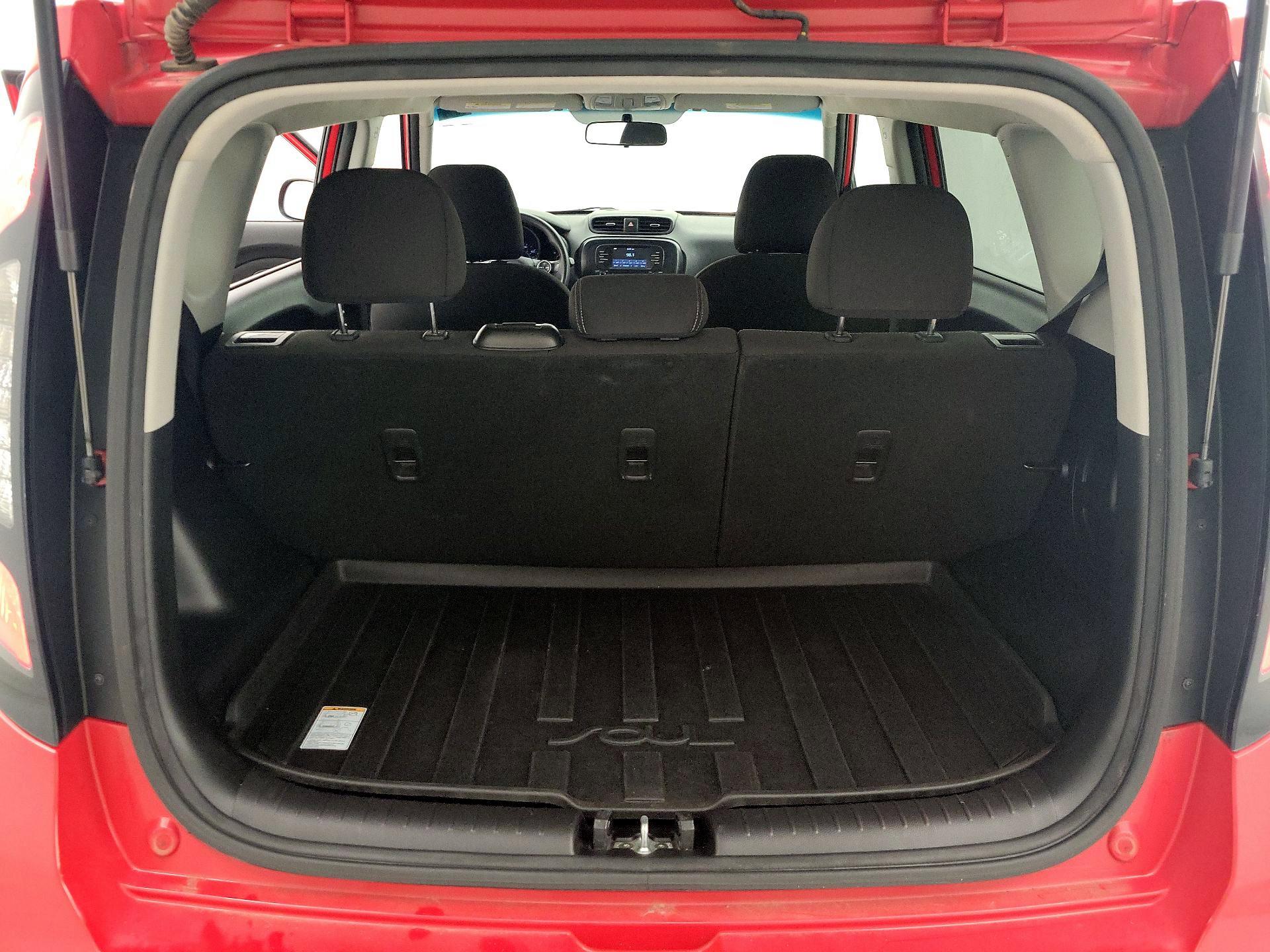 Thumbnail: 2019 Kia Soul - 20