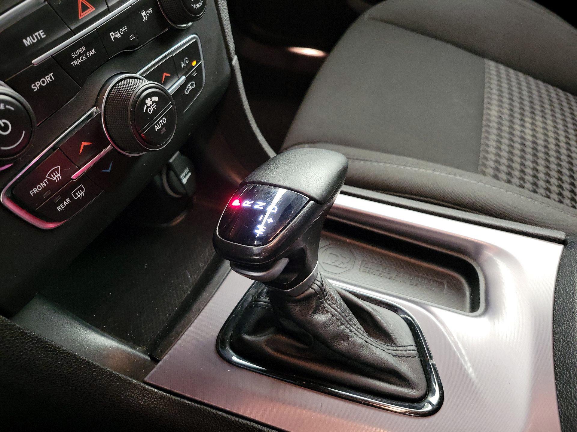 Thumbnail: 2019 Dodge Charger - 17