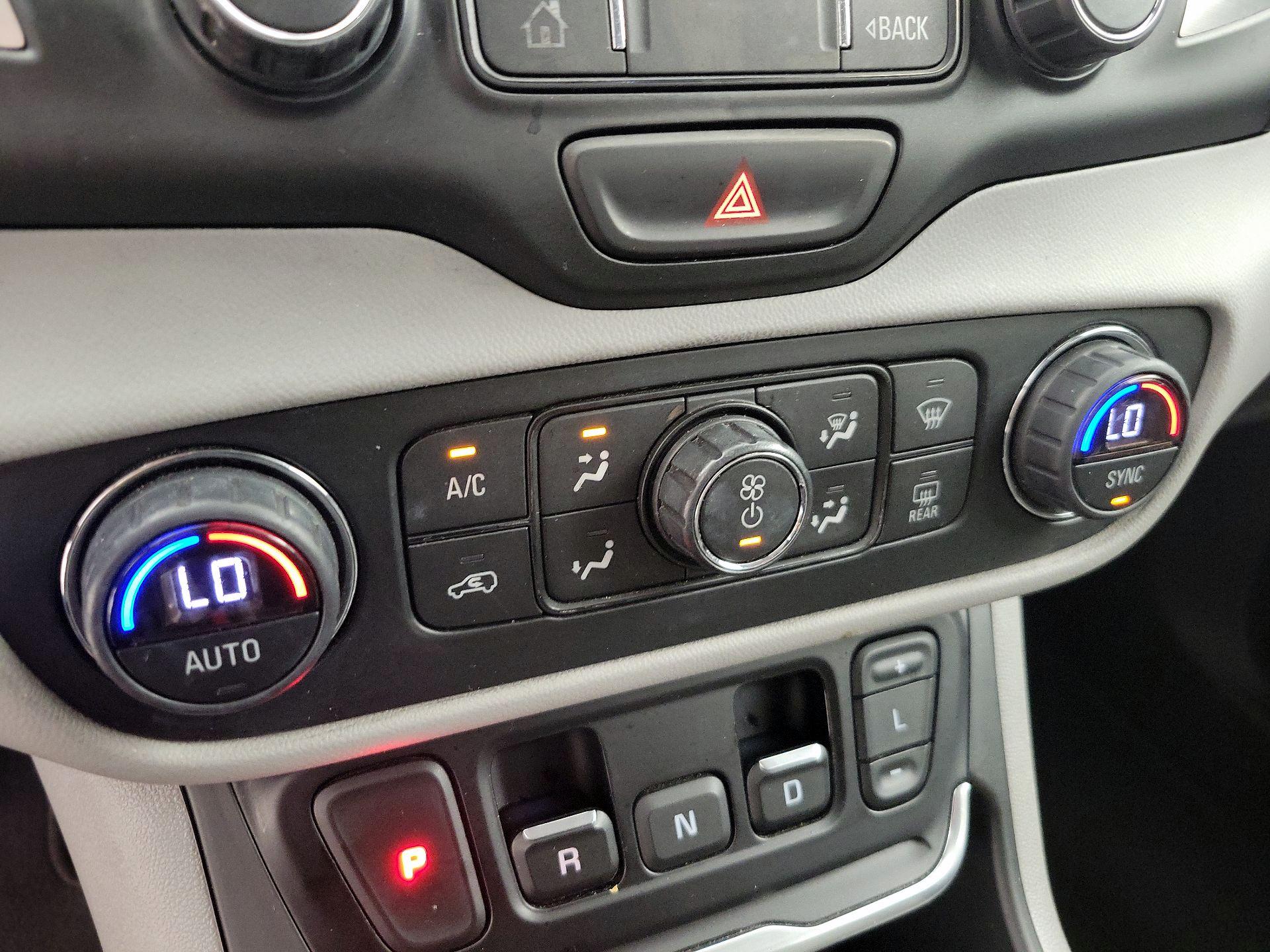 Thumbnail: 2021 GMC Terrain - 16