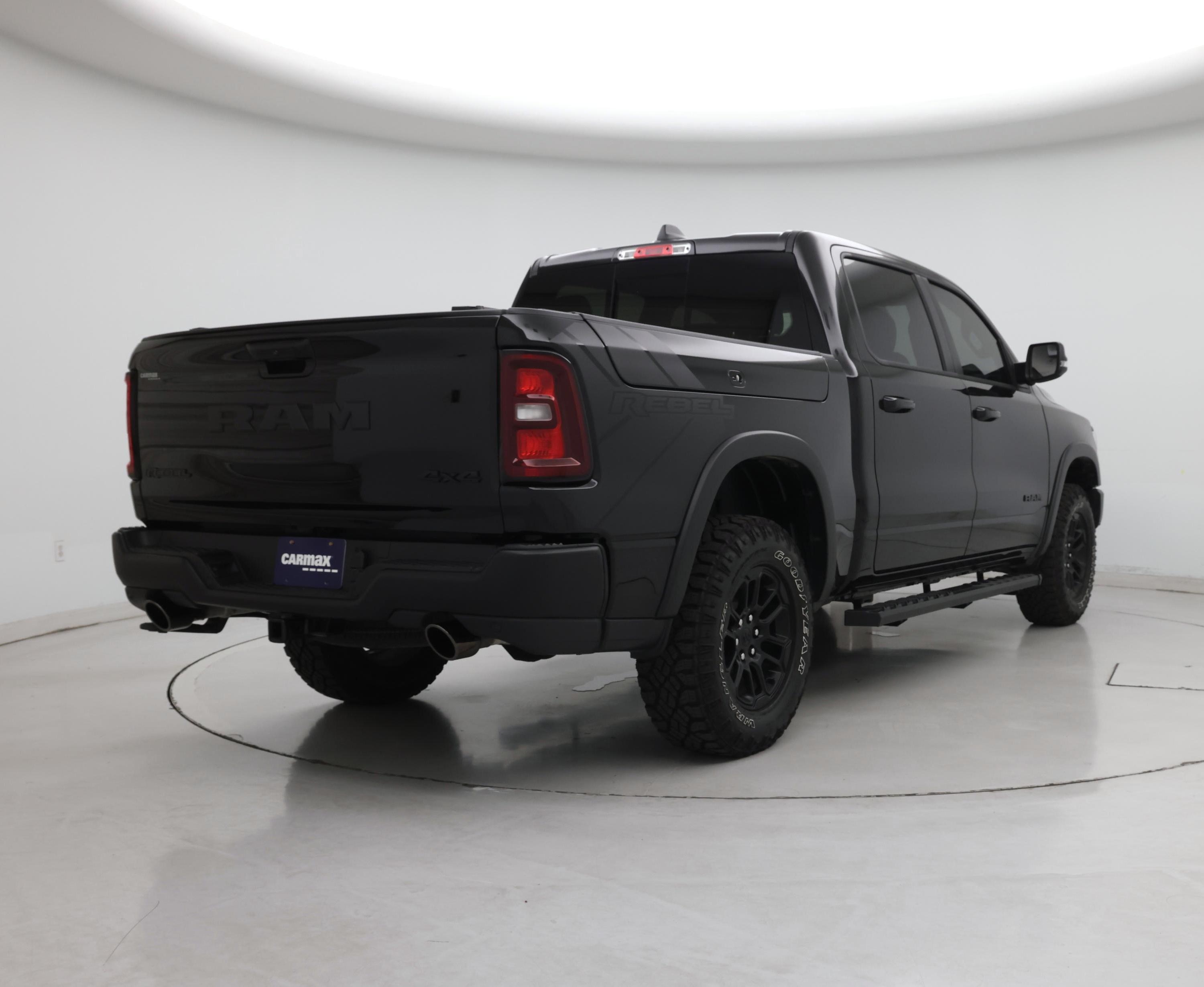 Thumbnail: 2025 RAM 1500 - 8
