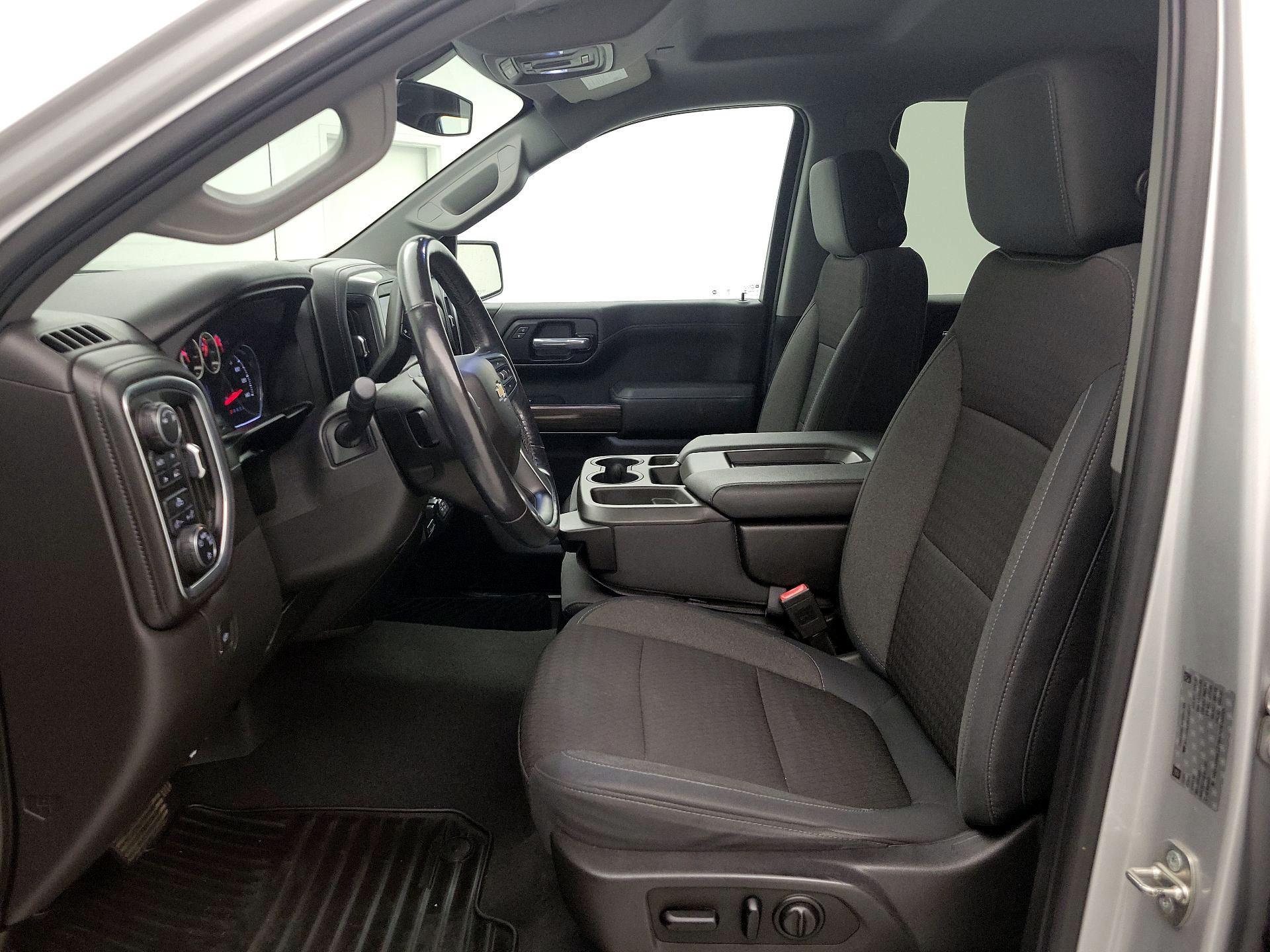 Thumbnail: 2019 Chevrolet Silverado 1500 - 11