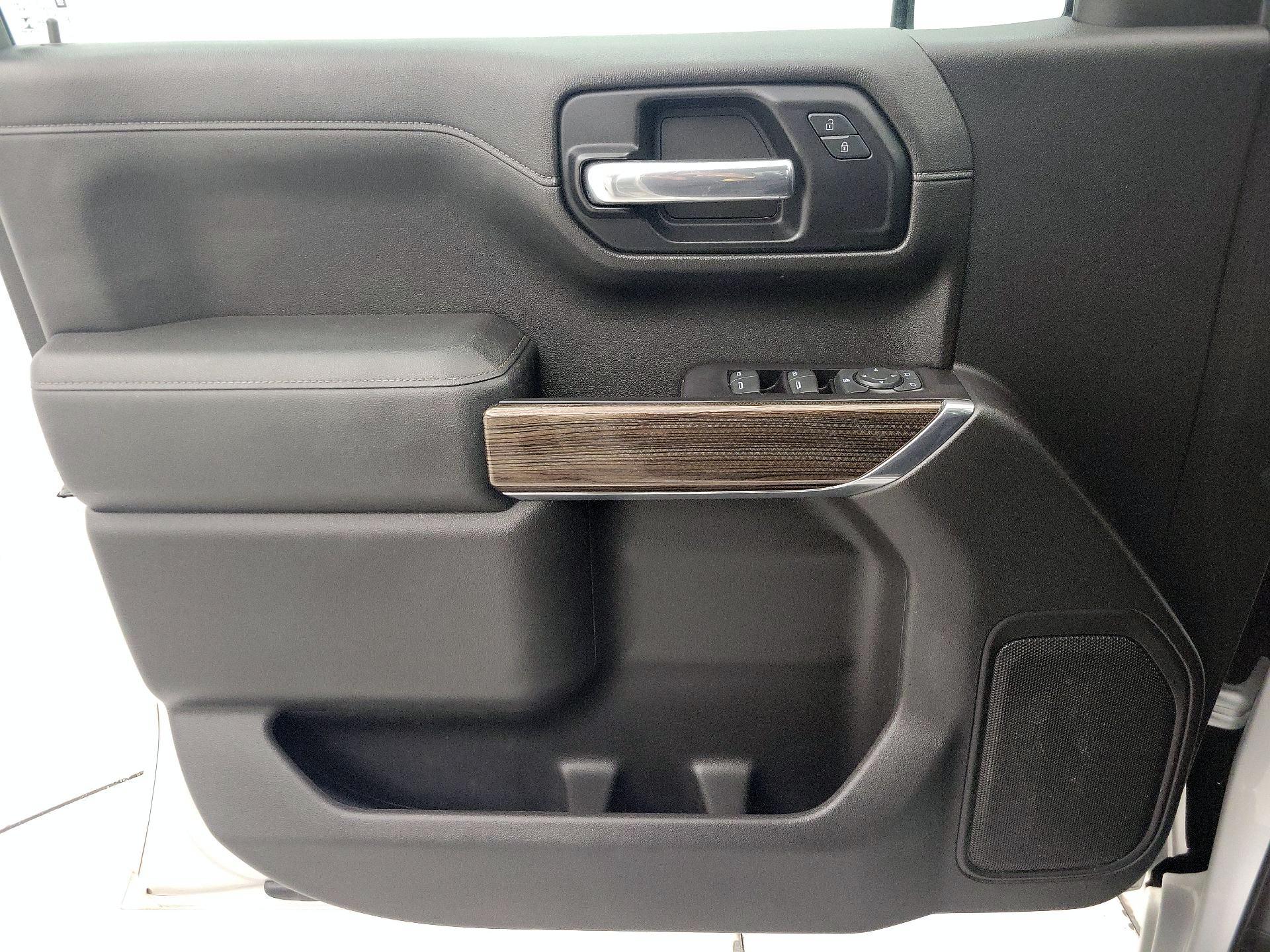 Thumbnail: 2019 Chevrolet Silverado 1500 - 12