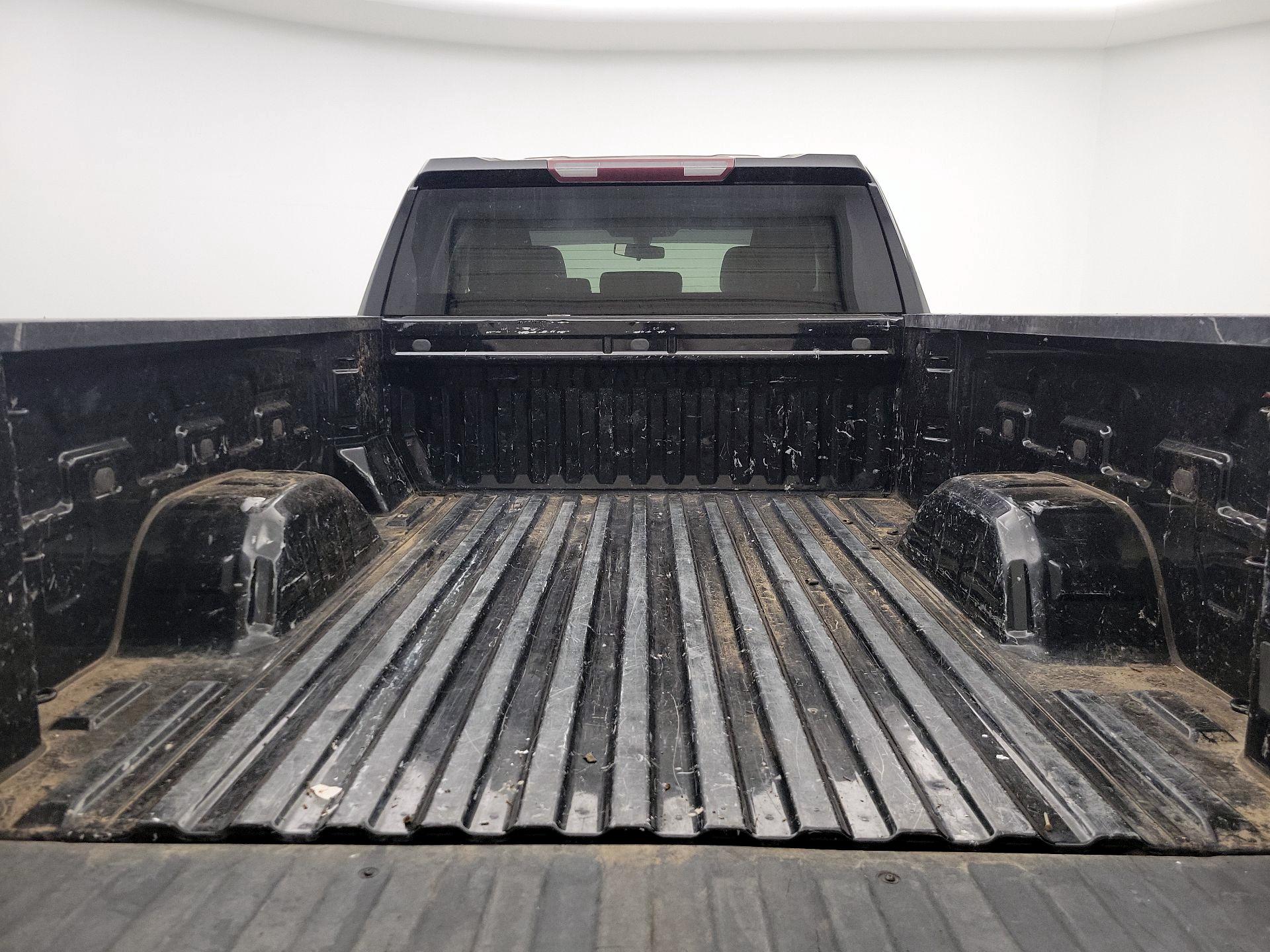 Thumbnail: 2020 Chevrolet Silverado 1500 - 20