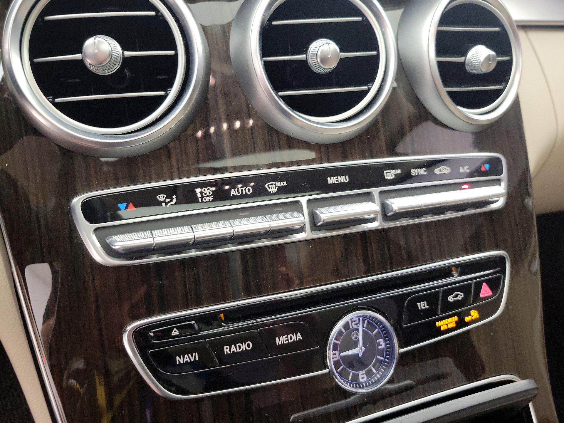 Thumbnail: 2018 Mercedes-Benz C-Class - 17