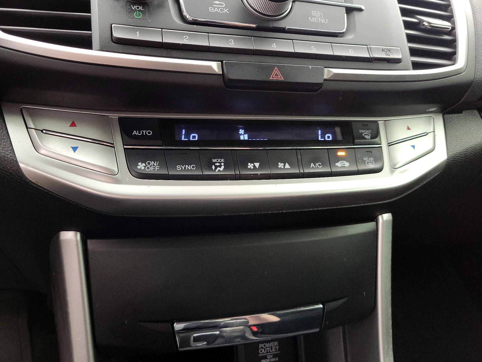 Thumbnail: 2015 Honda Accord - 16