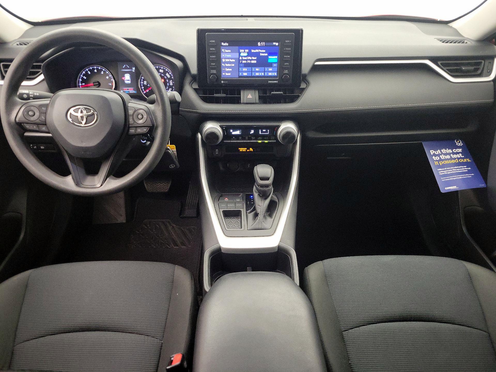 Thumbnail: 2022 Toyota RAV4 - 9