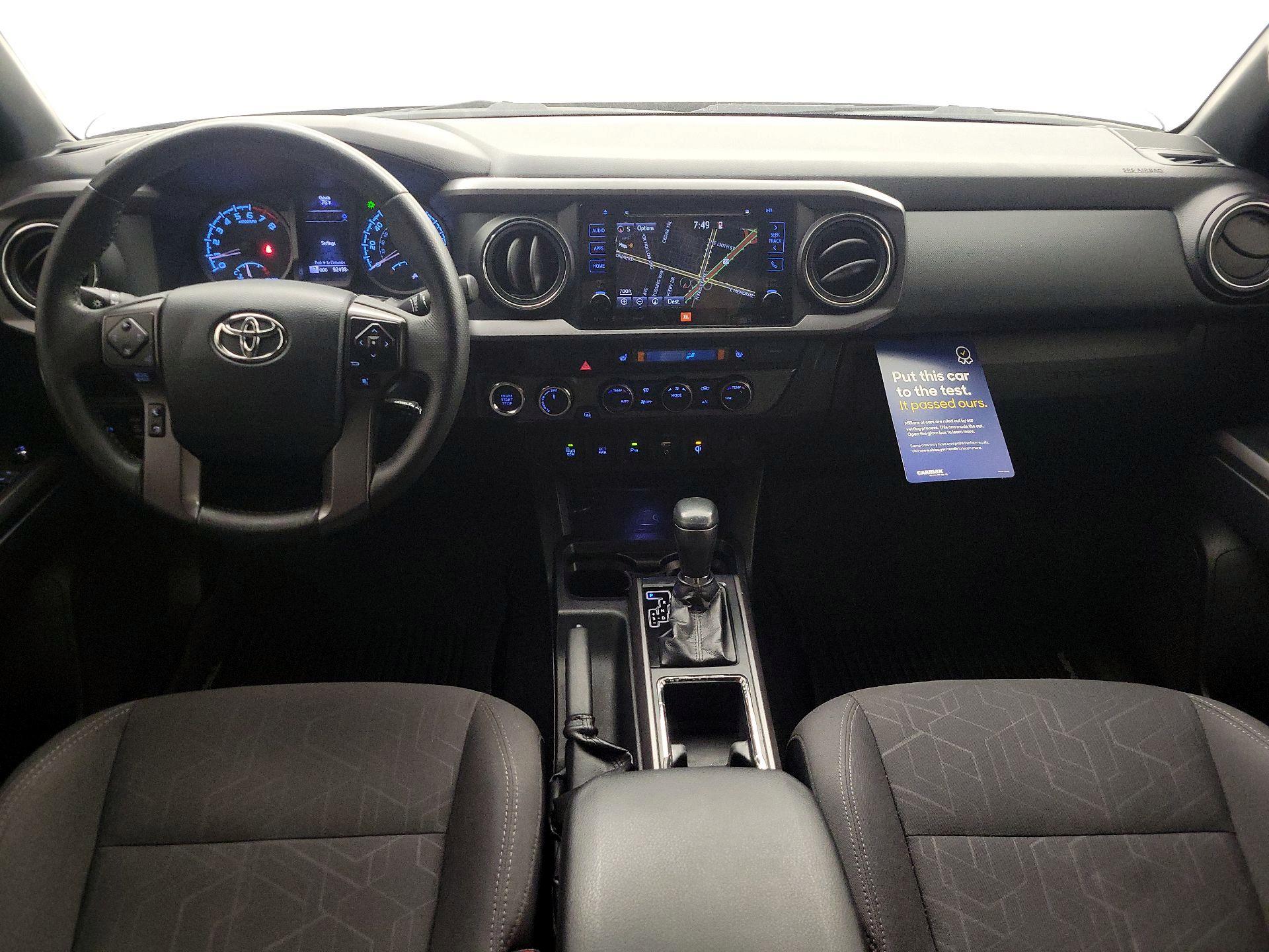 Thumbnail: 2017 Toyota Tacoma - 9