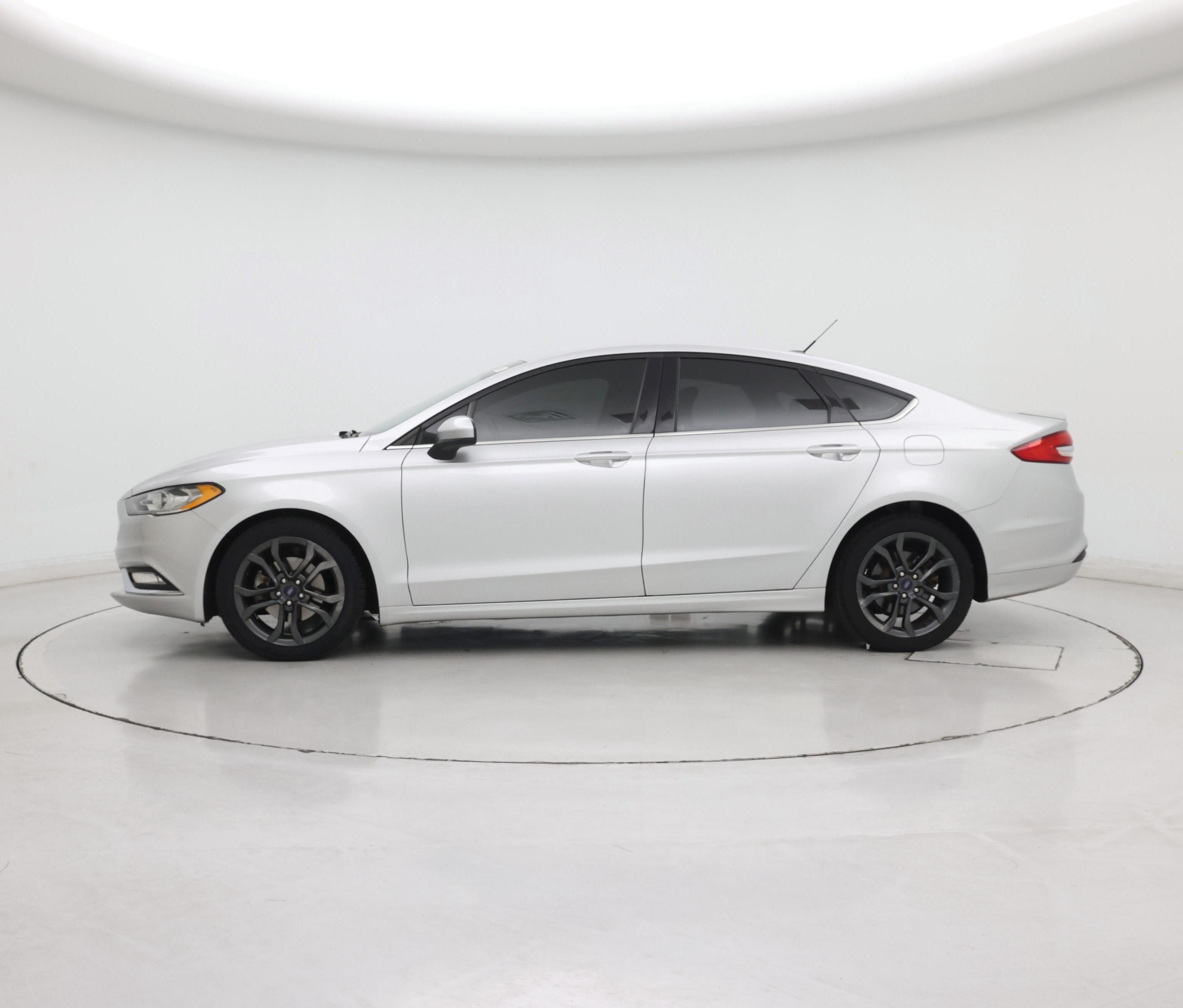 Thumbnail: 2018 Ford Fusion - 3