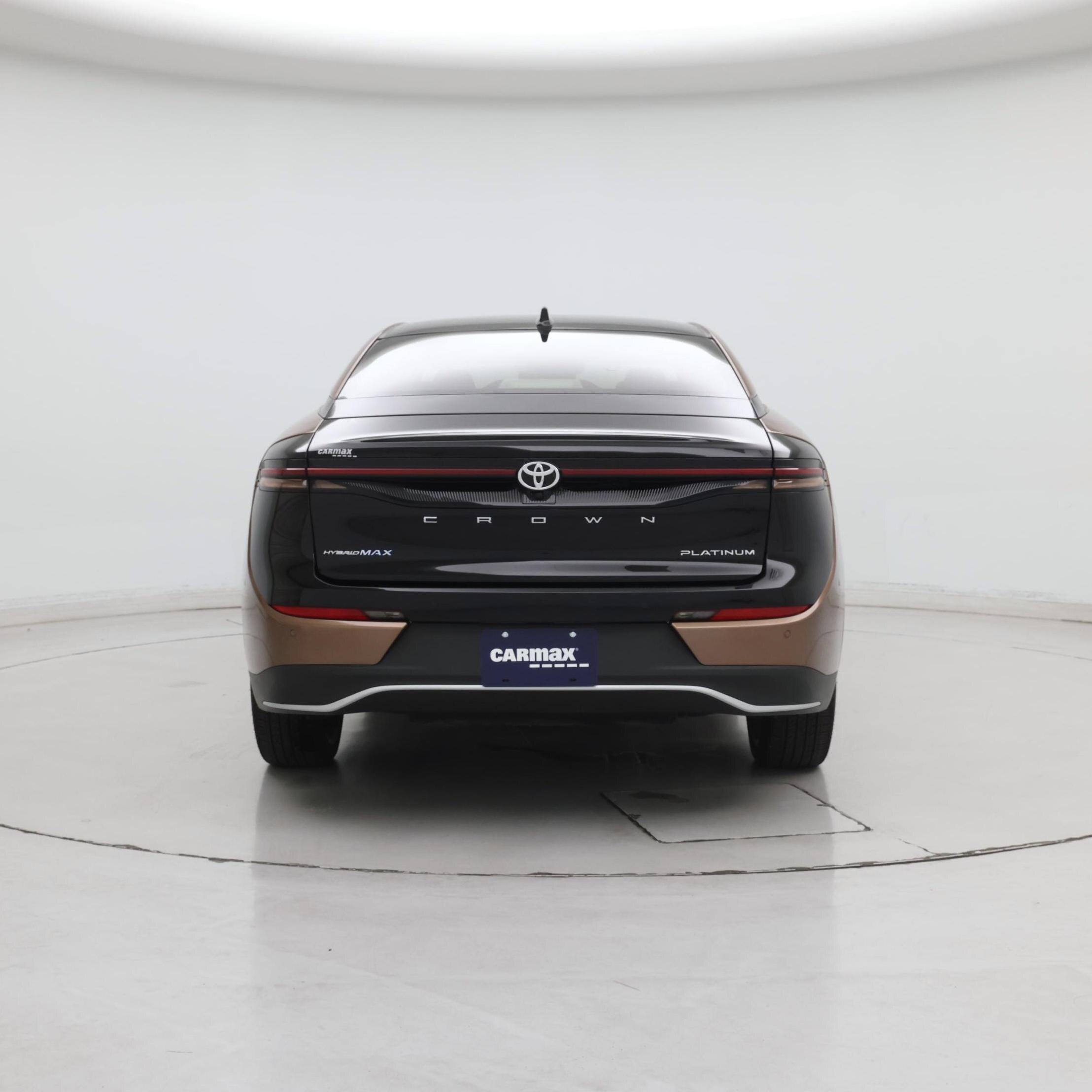 Thumbnail: 2023 Toyota Crown - 6