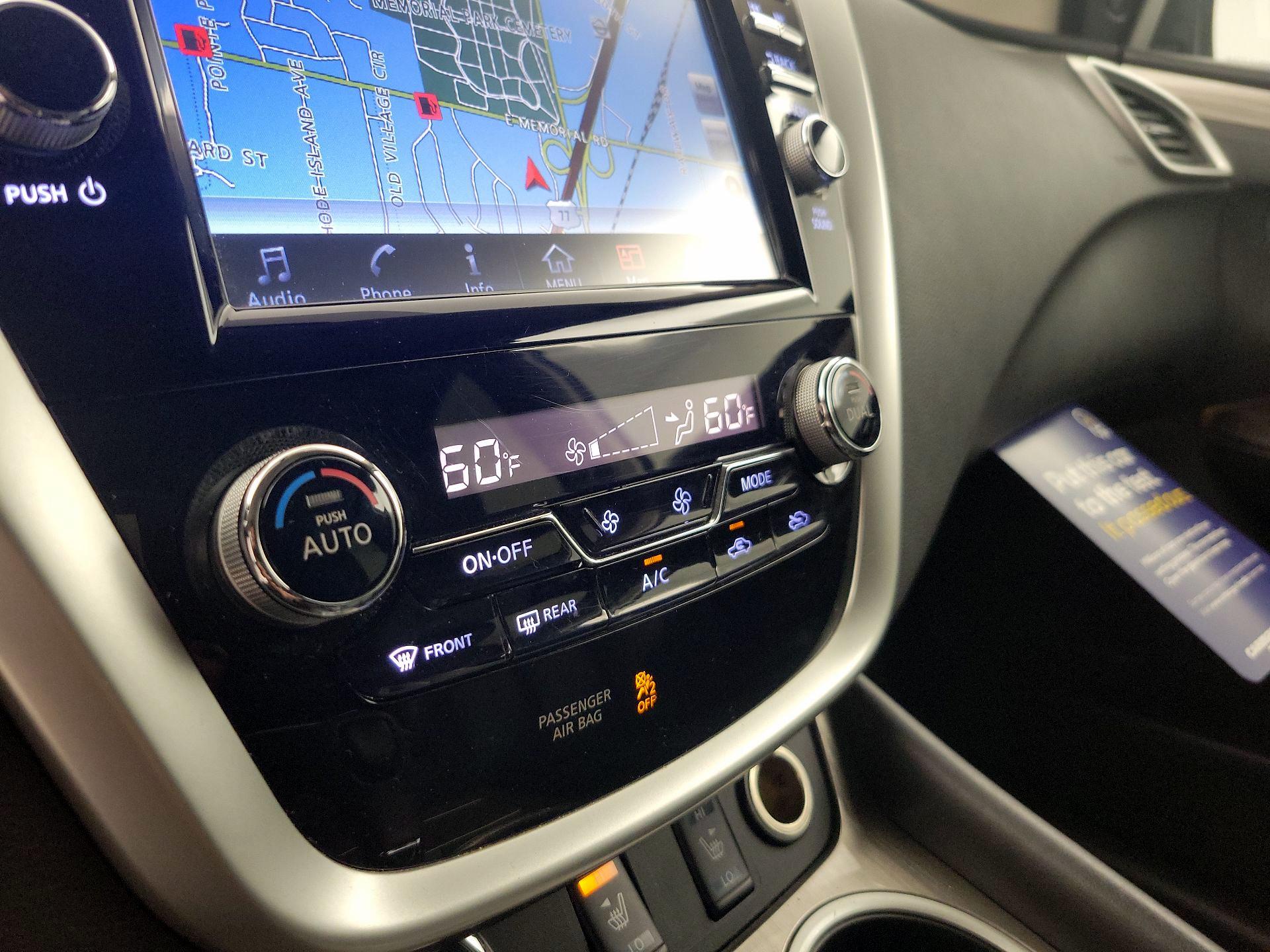 Thumbnail: 2017 Nissan Murano - 17