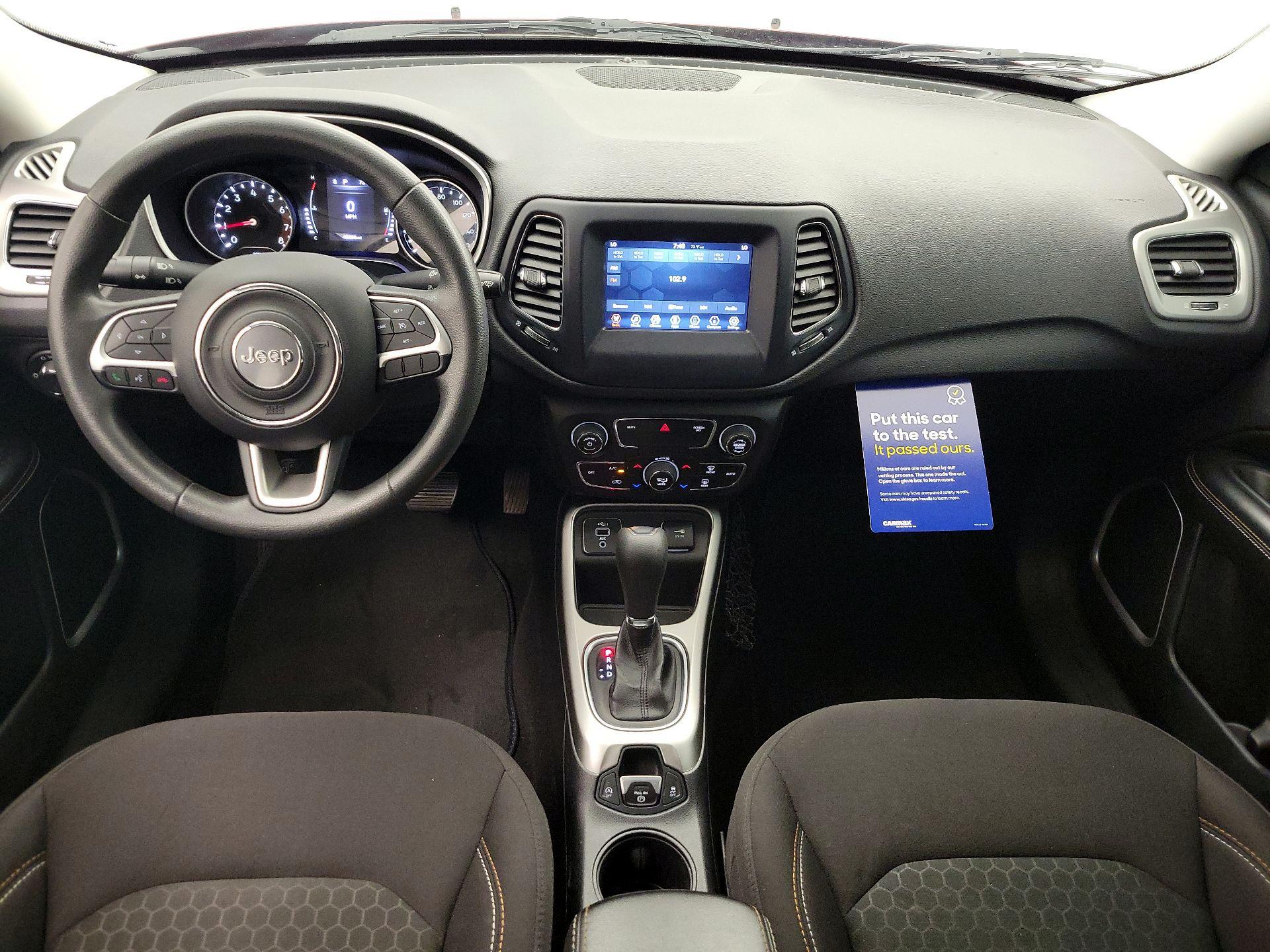 Thumbnail: 2021 Jeep Compass - 9