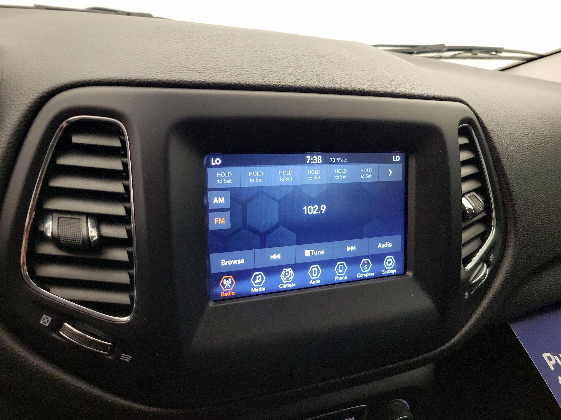 Thumbnail: 2021 Jeep Compass - 15