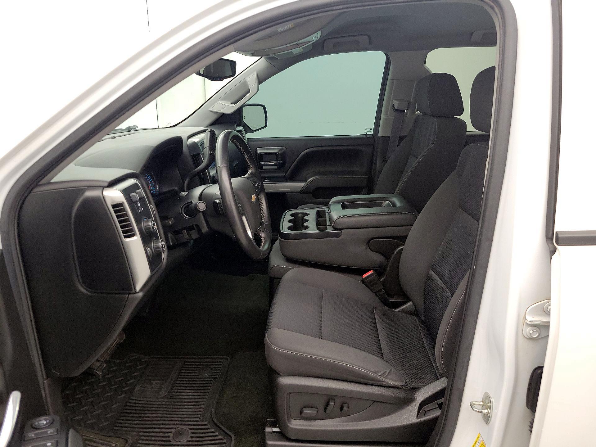Thumbnail: 2017 Chevrolet Silverado 1500 - 11