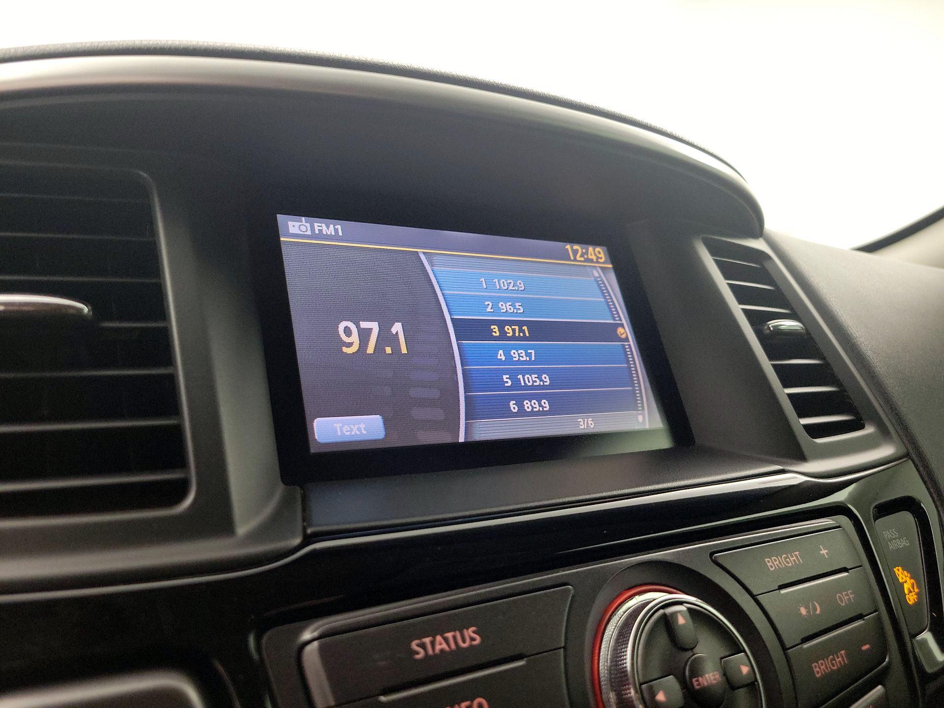 Thumbnail: 2015 Nissan Pathfinder - 15