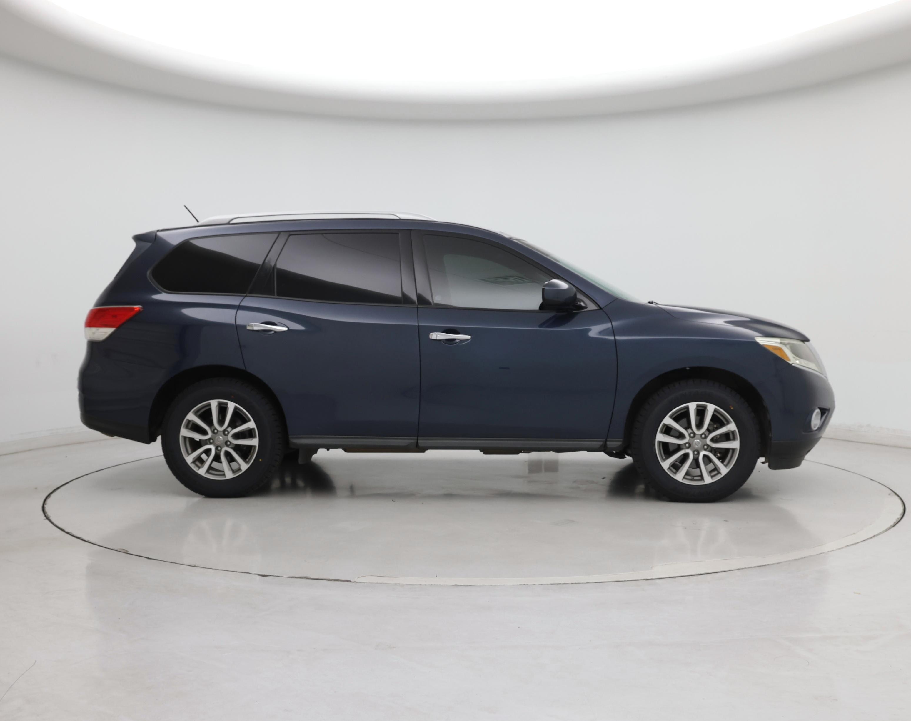 Thumbnail: 2015 Nissan Pathfinder - 7