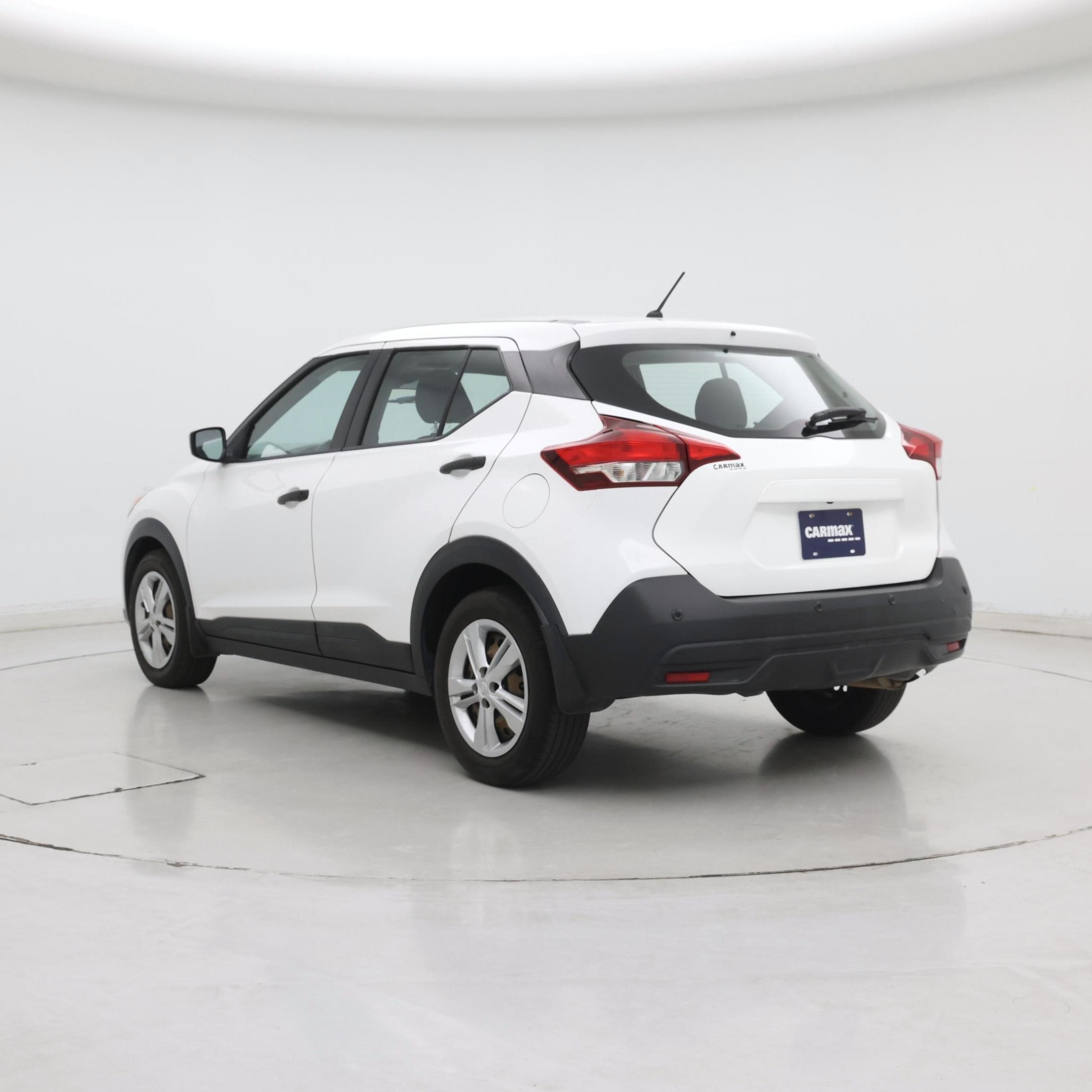 Thumbnail: 2020 Nissan Kicks - 2