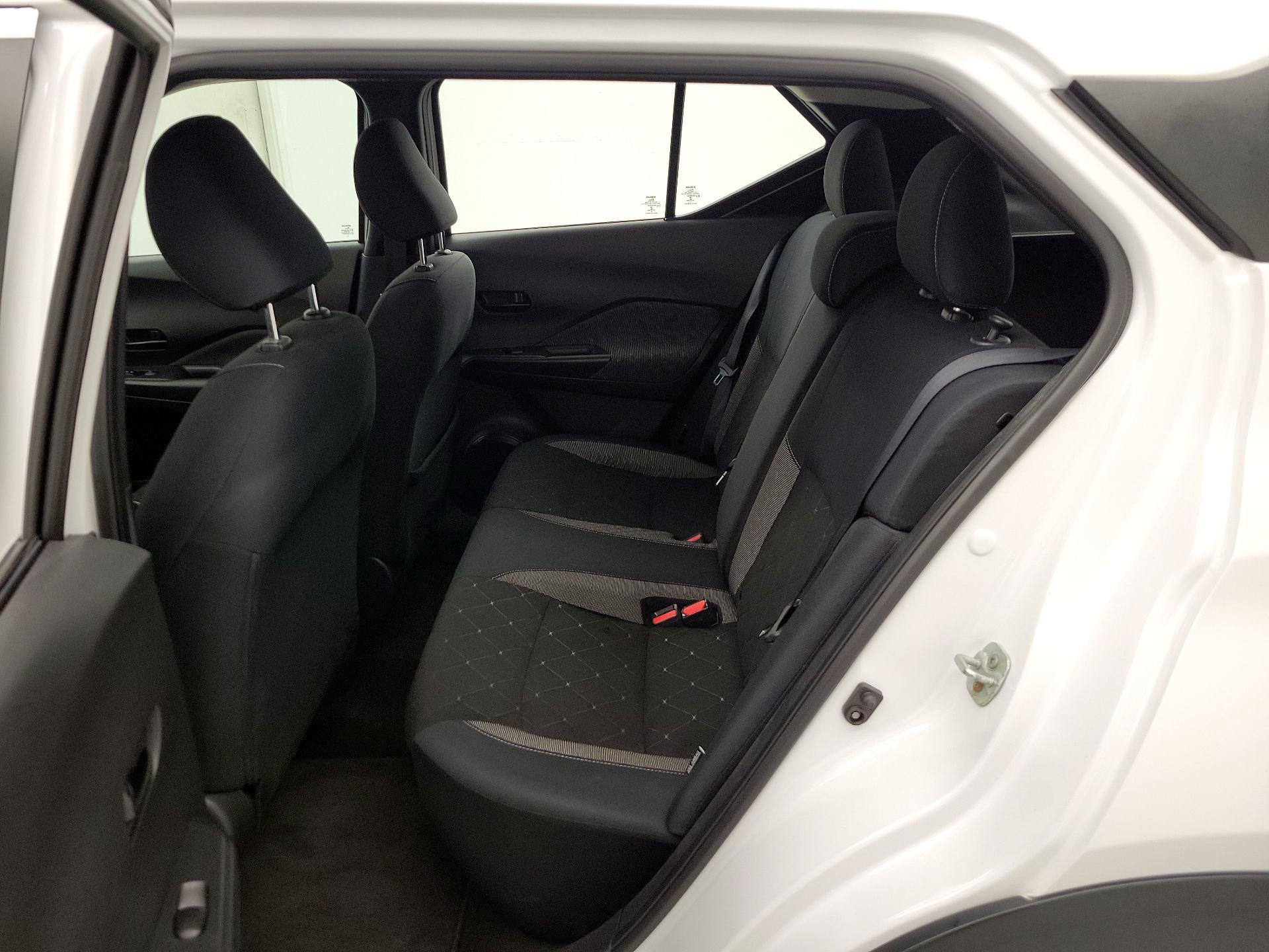 Thumbnail: 2020 Nissan Kicks - 19