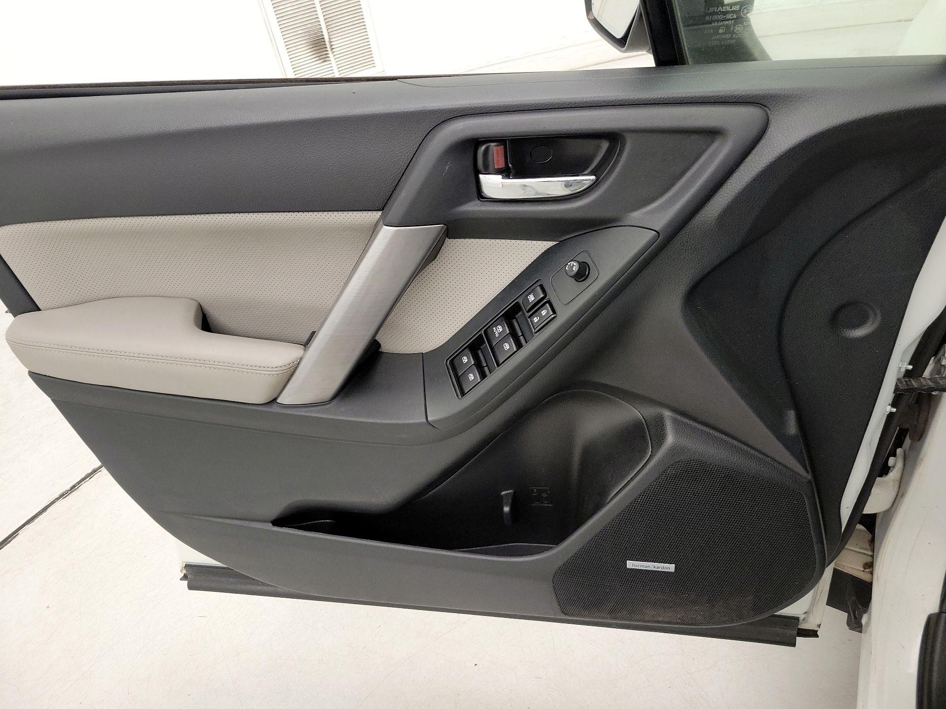 Thumbnail: 2015 Subaru Forester - 12