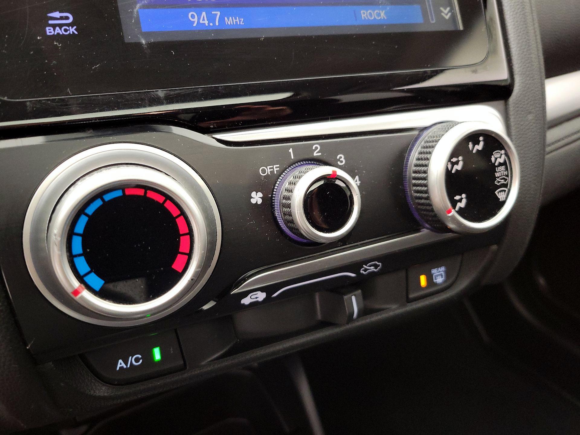 Thumbnail: 2015 Honda Fit - 16