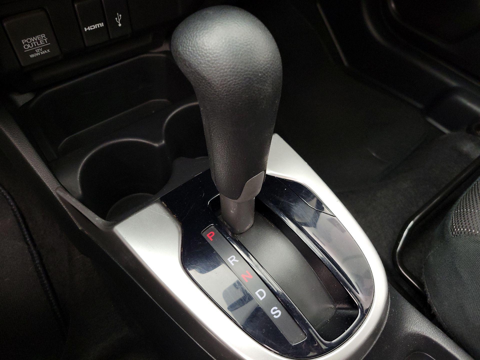 Thumbnail: 2015 Honda Fit - 17