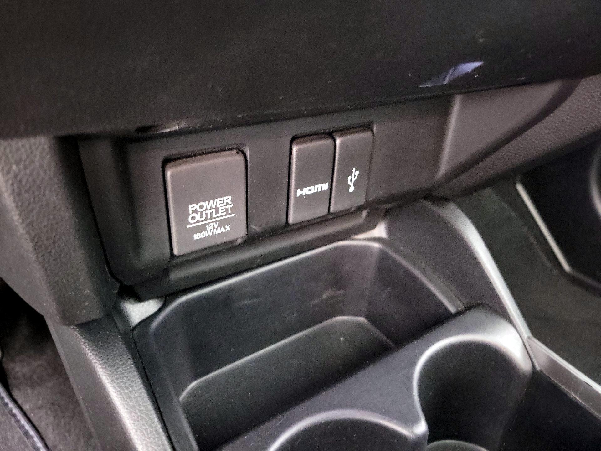 Thumbnail: 2015 Honda Fit - 18