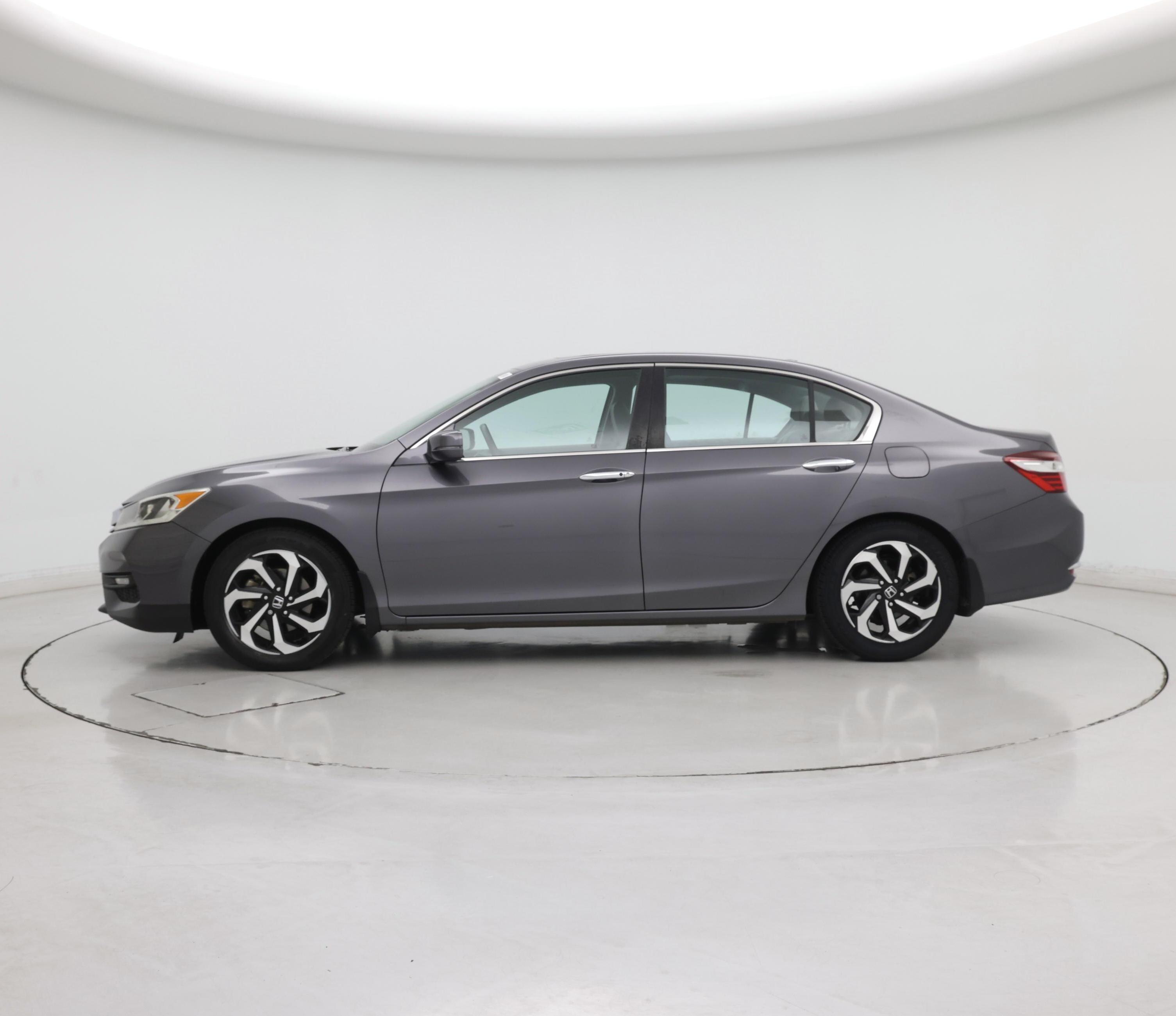 Thumbnail: 2017 Honda Accord - 3