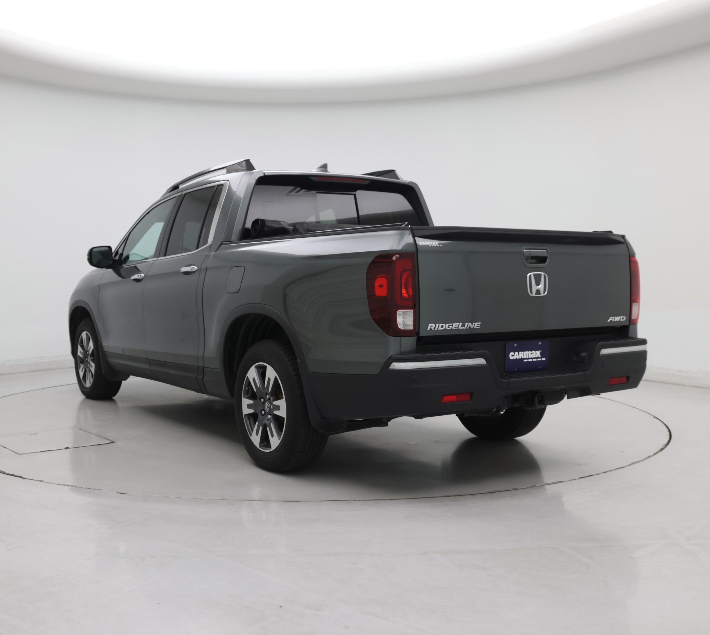 Thumbnail: 2017 Honda Ridgeline - 2