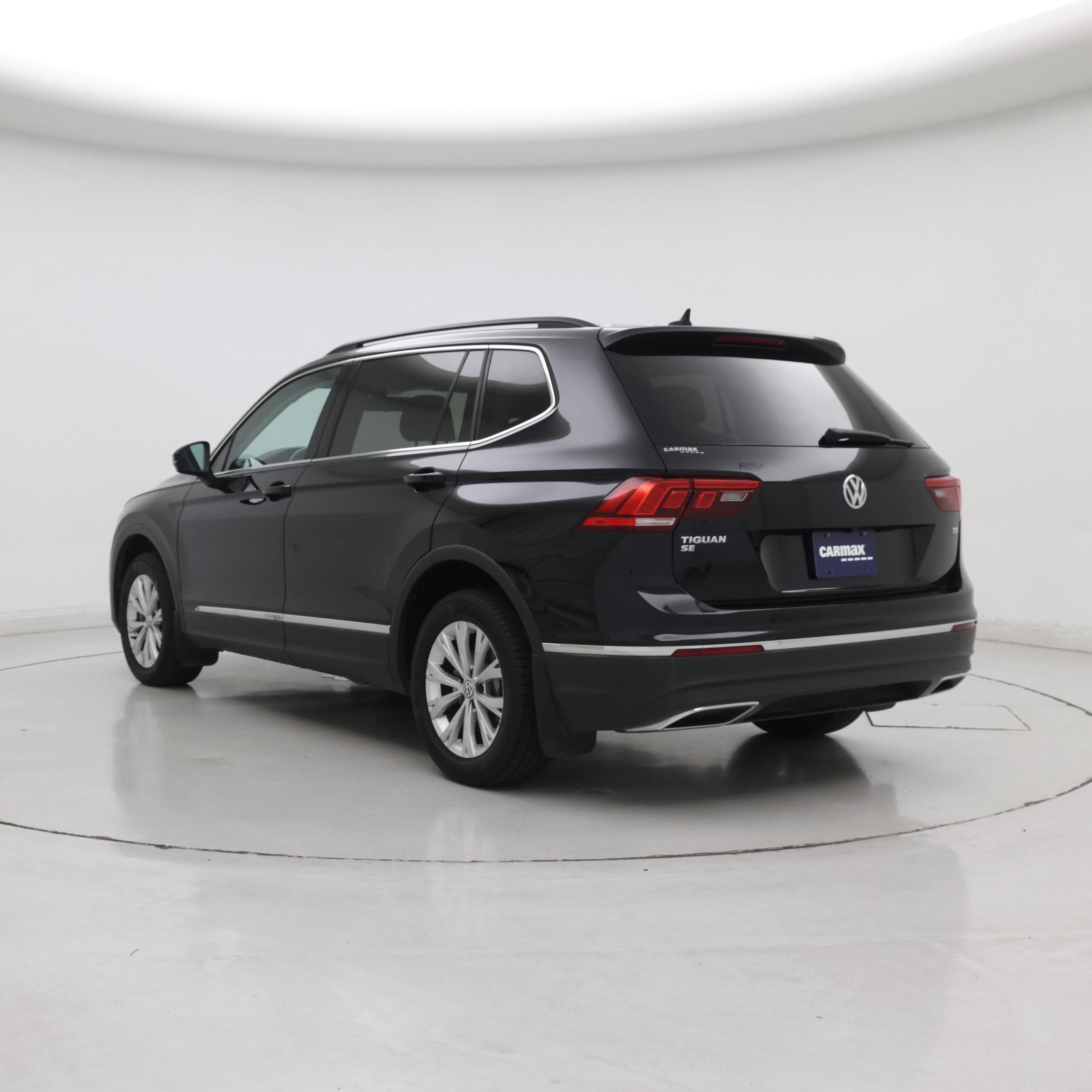 Thumbnail: 2018 Volkswagen Tiguan - 2
