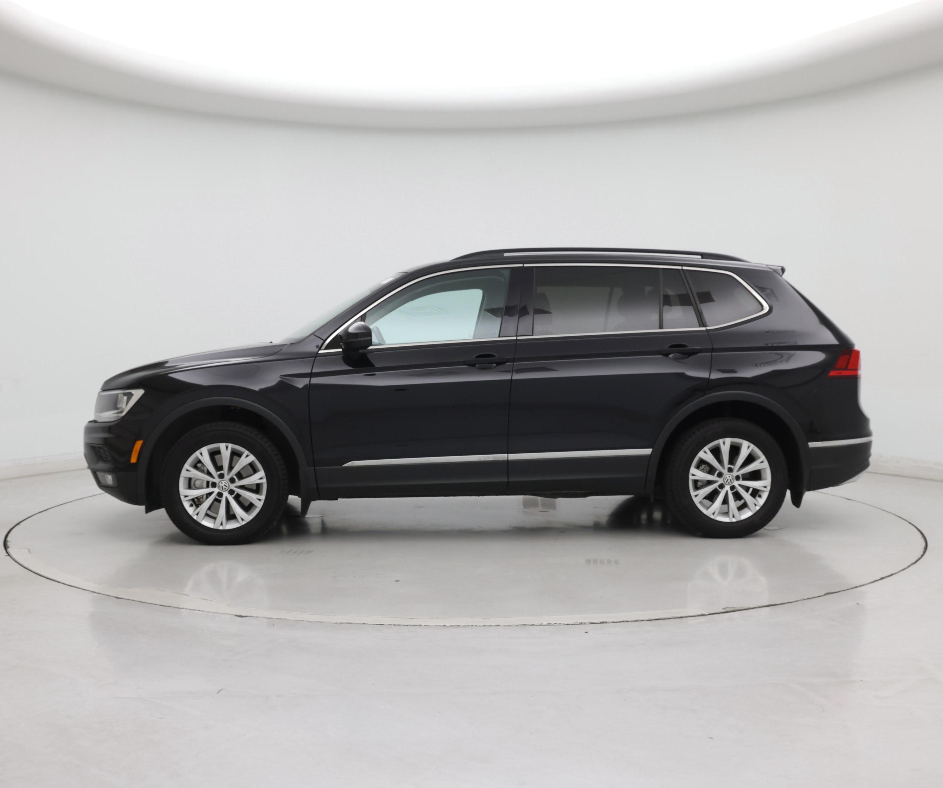 Thumbnail: 2018 Volkswagen Tiguan - 3