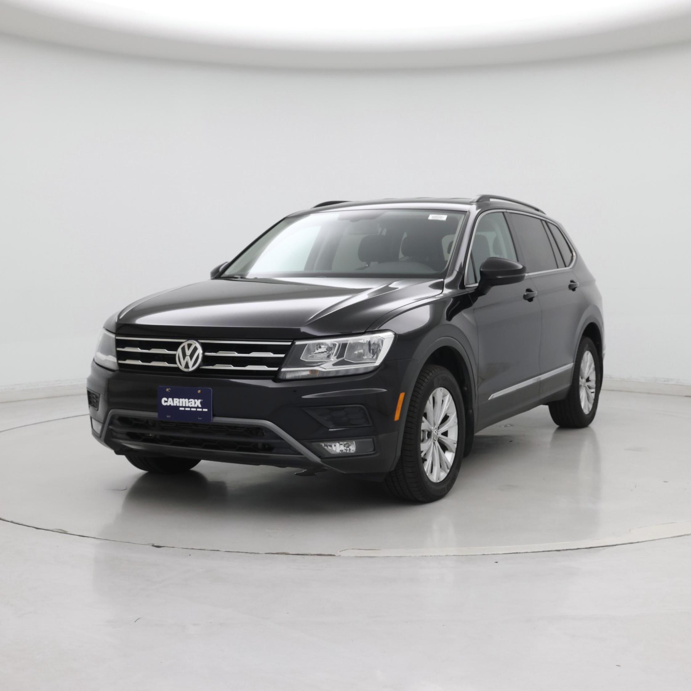 Thumbnail: 2018 Volkswagen Tiguan - 4