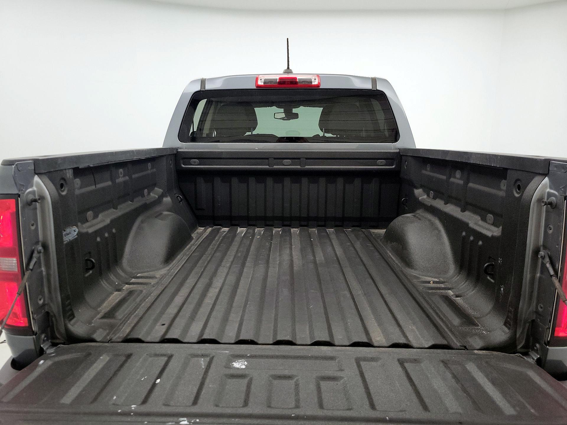 Thumbnail: 2021 Chevrolet Colorado - 20