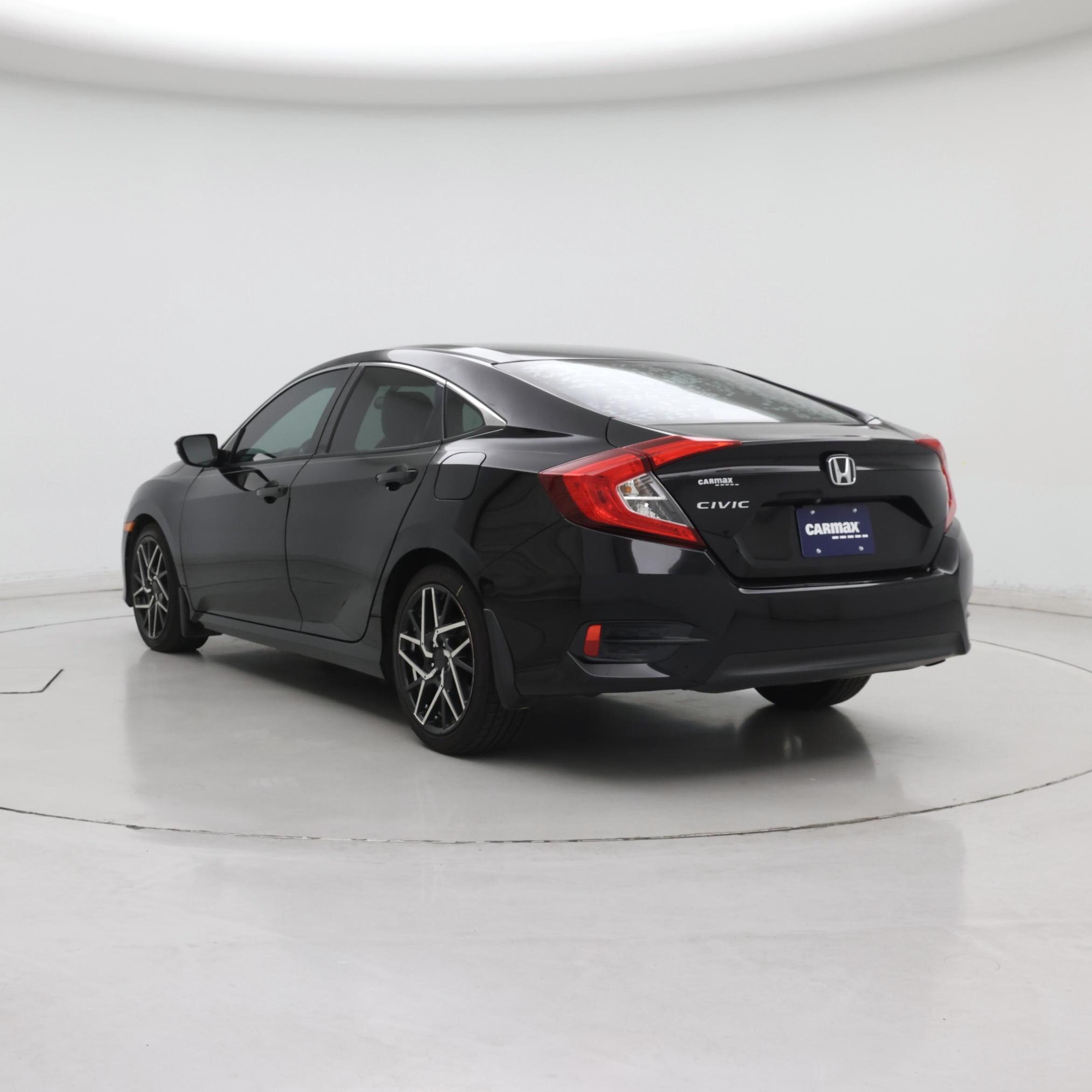 Thumbnail: 2017 Honda Civic - 2