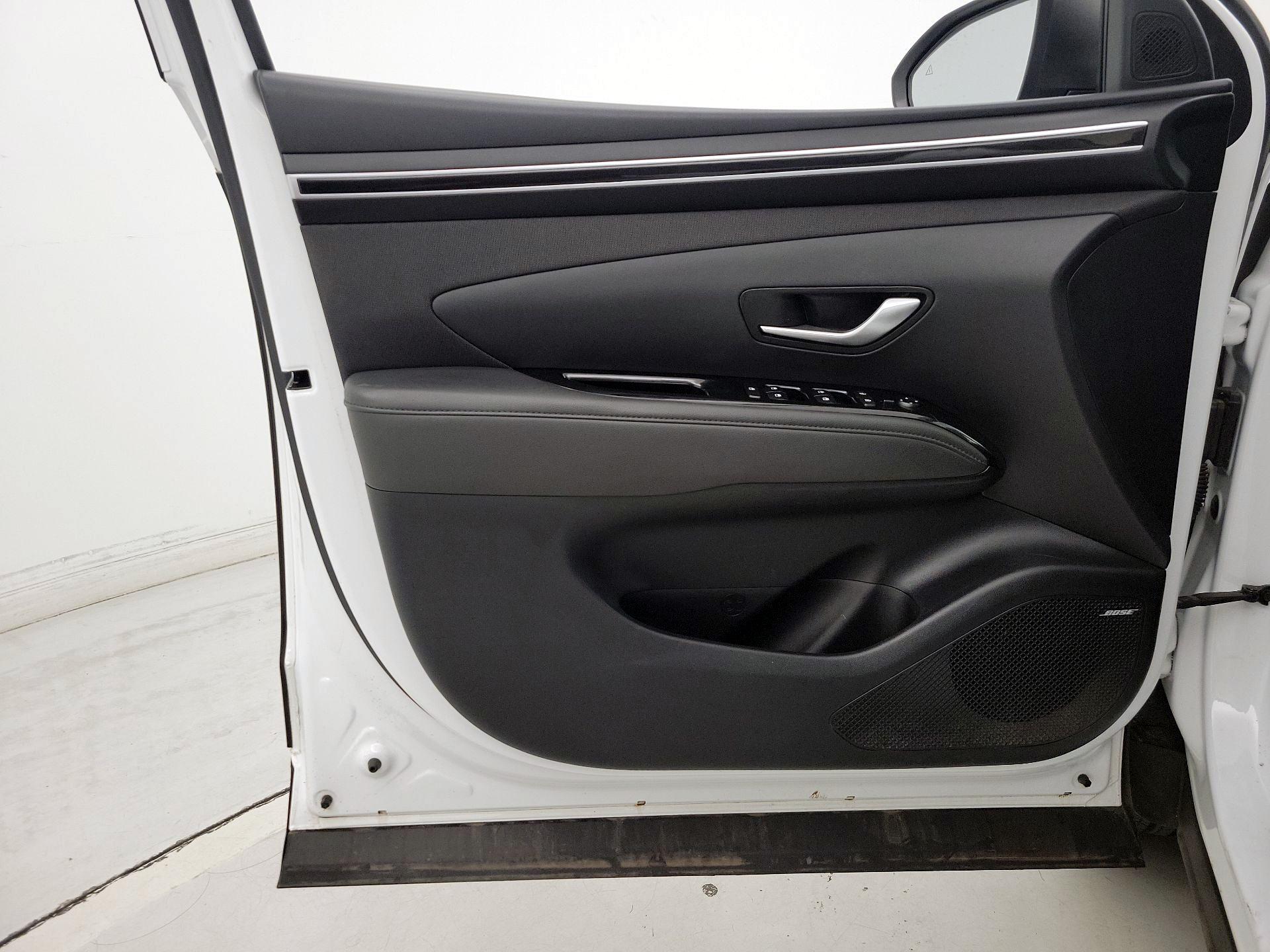 Thumbnail: 2022 Hyundai Santa Cruz - 12