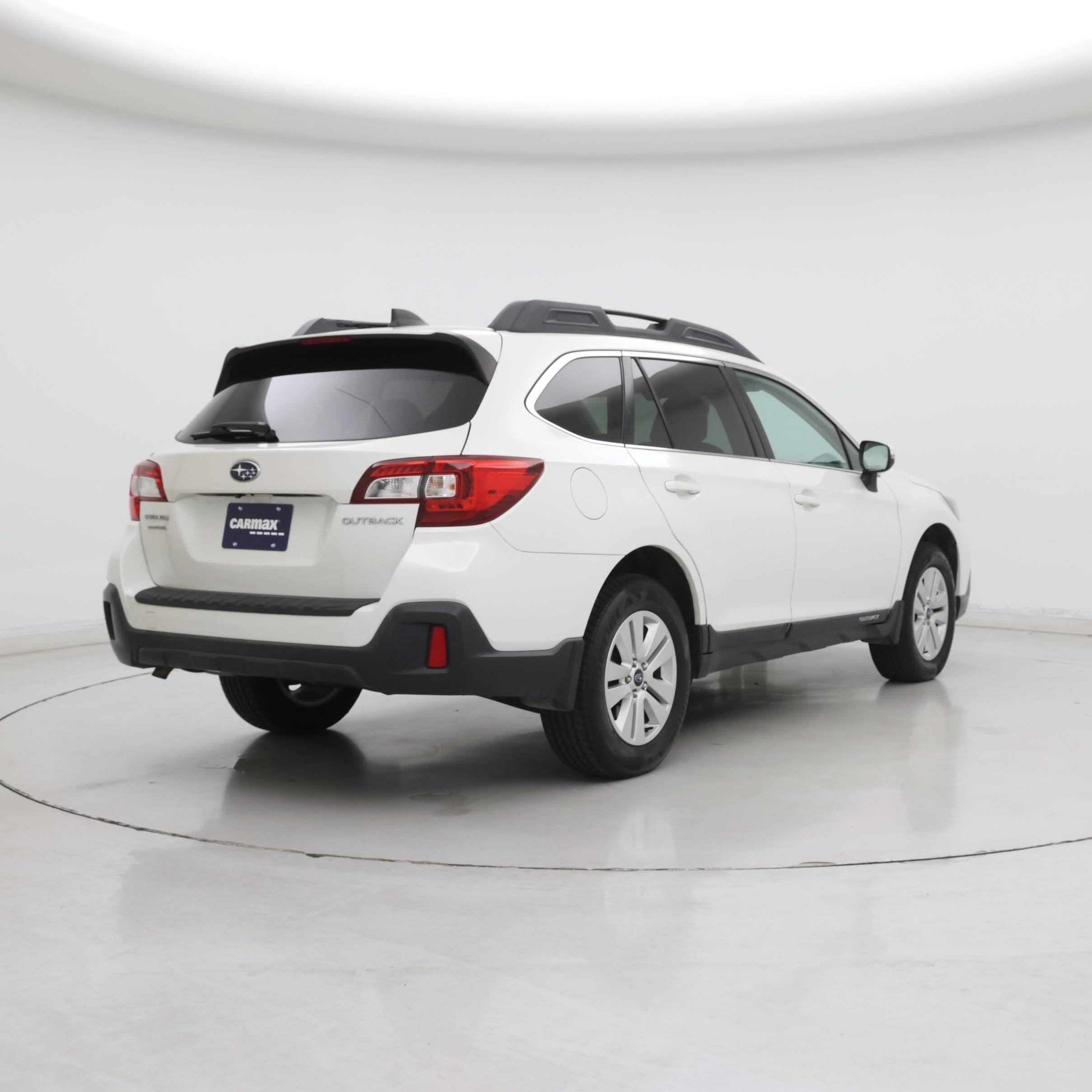 Thumbnail: 2018 Subaru Outback - 8