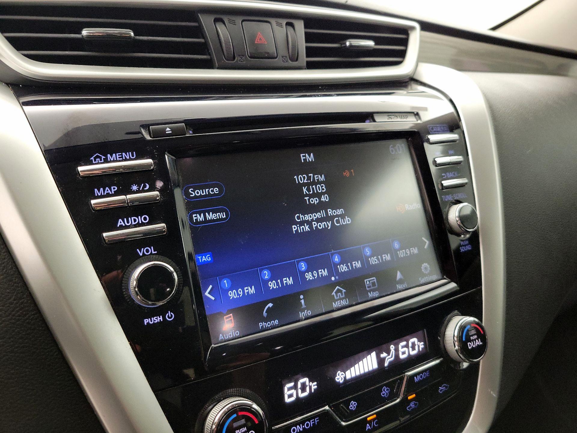 Thumbnail: 2017 Nissan Murano - 16
