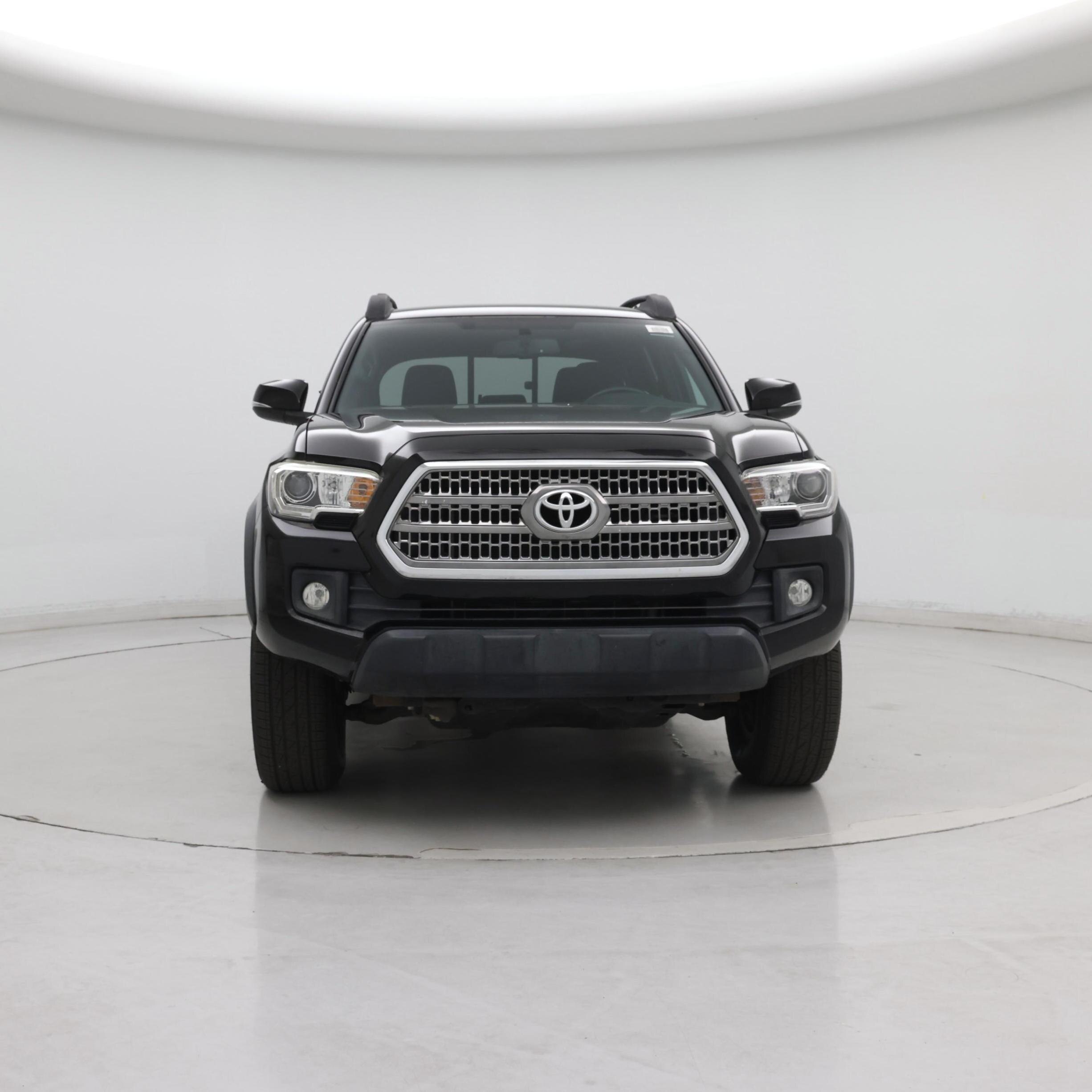 Thumbnail: 2016 Toyota Tacoma - 5