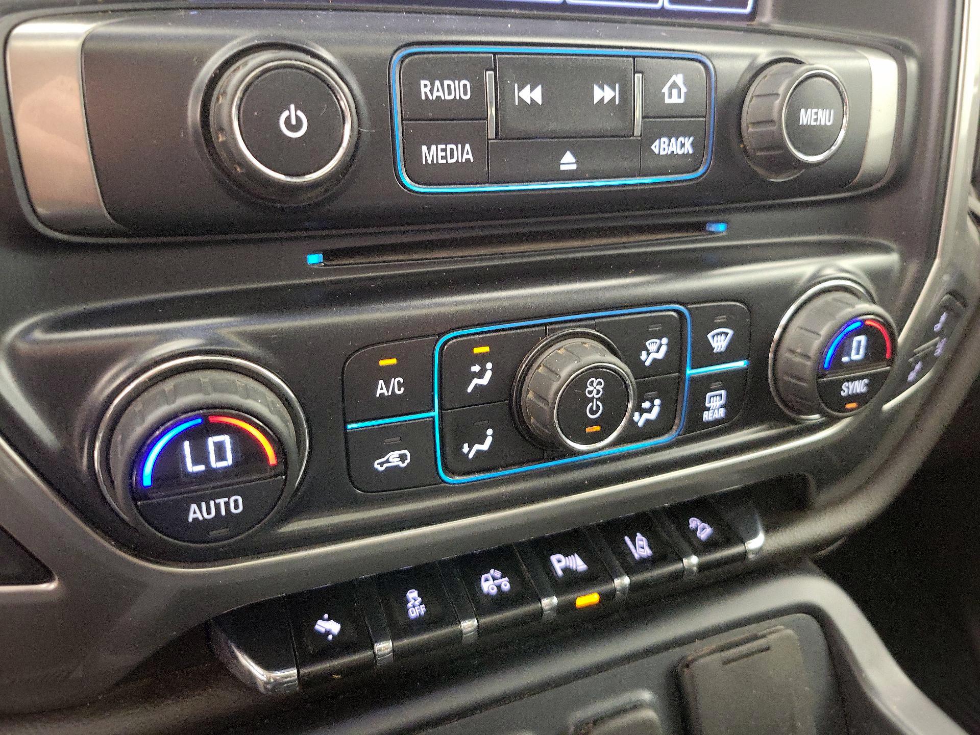 Thumbnail: 2014 Chevrolet Silverado 1500 - 16