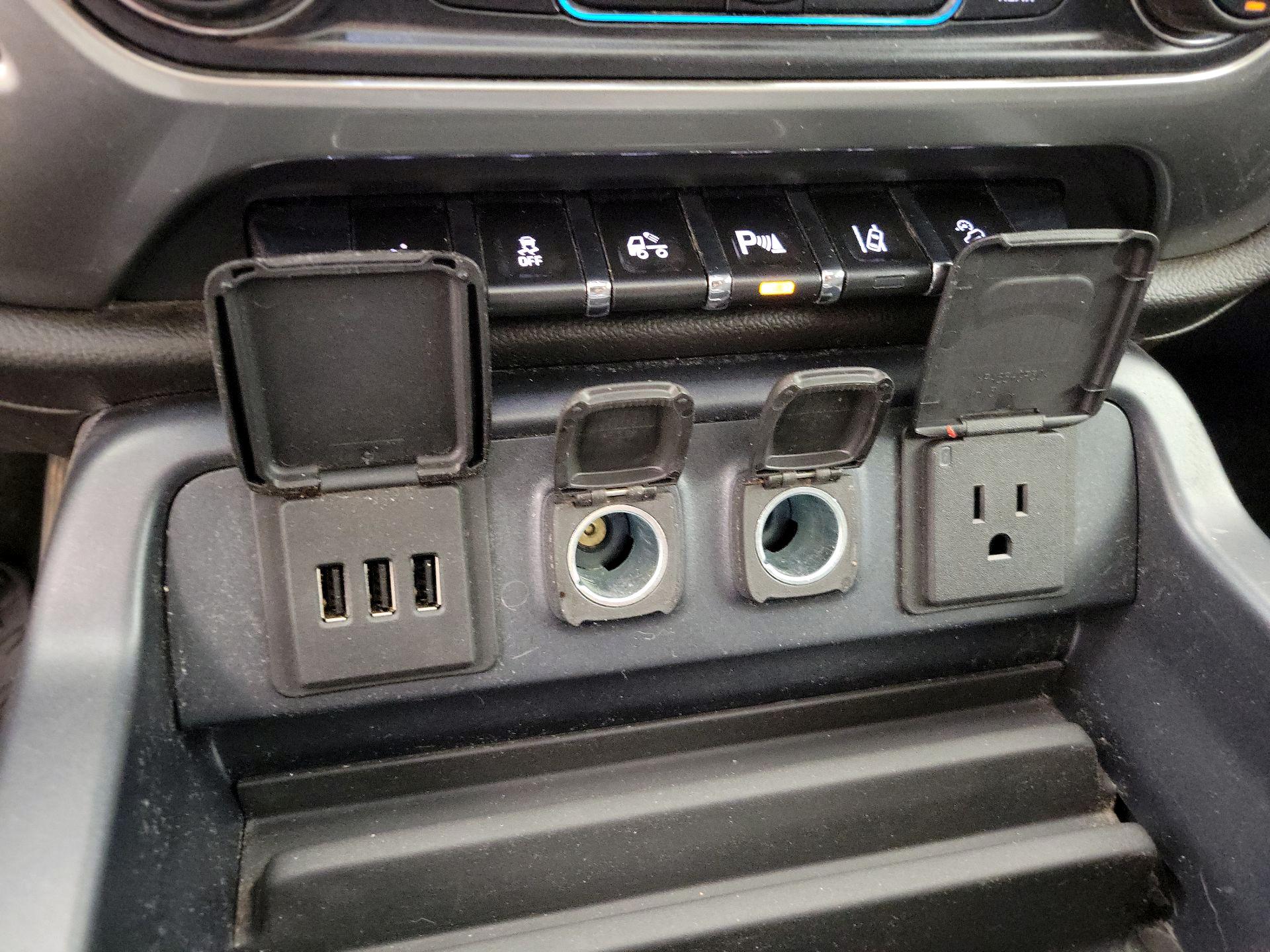 Thumbnail: 2014 Chevrolet Silverado 1500 - 18