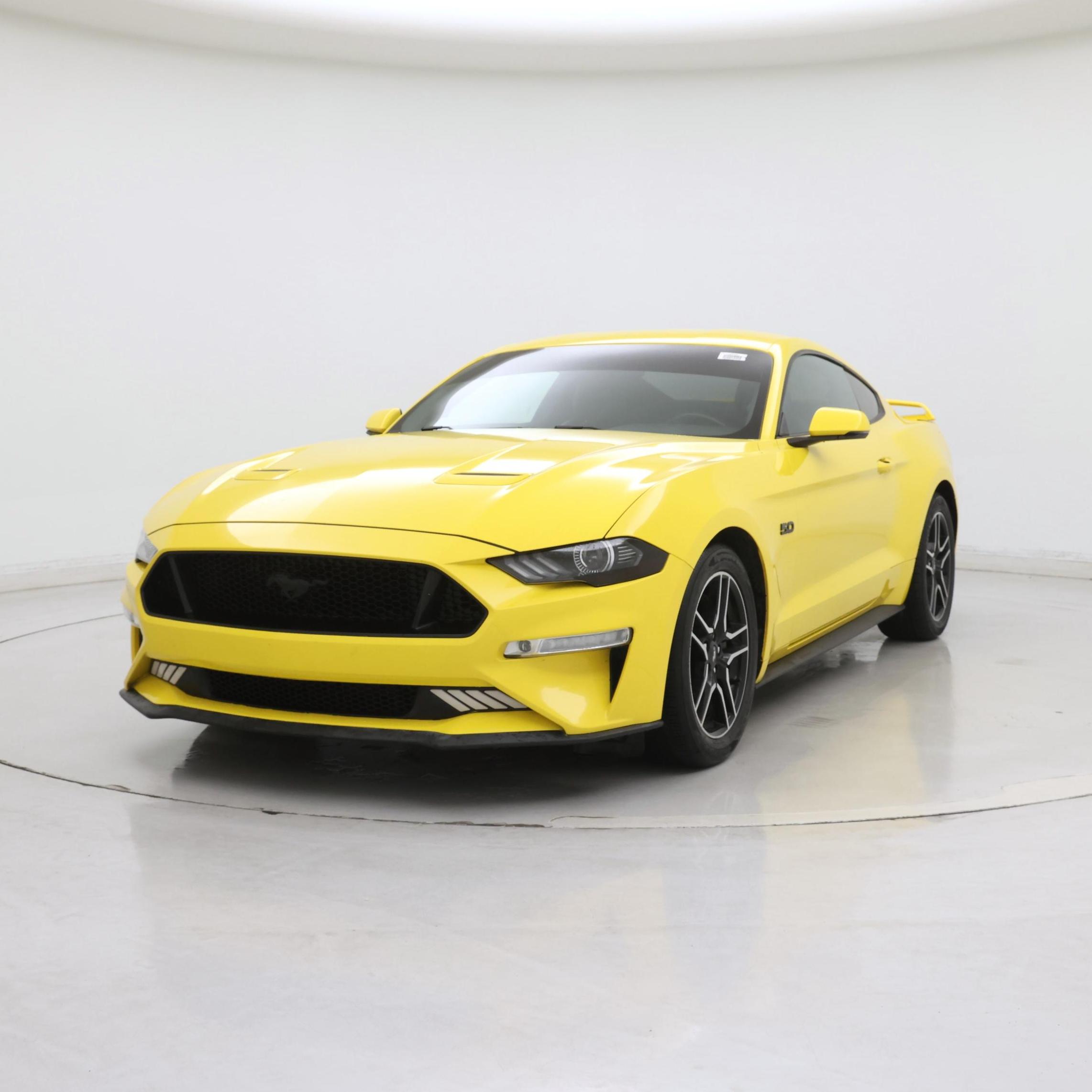 Thumbnail: 2018 Ford Mustang - 4