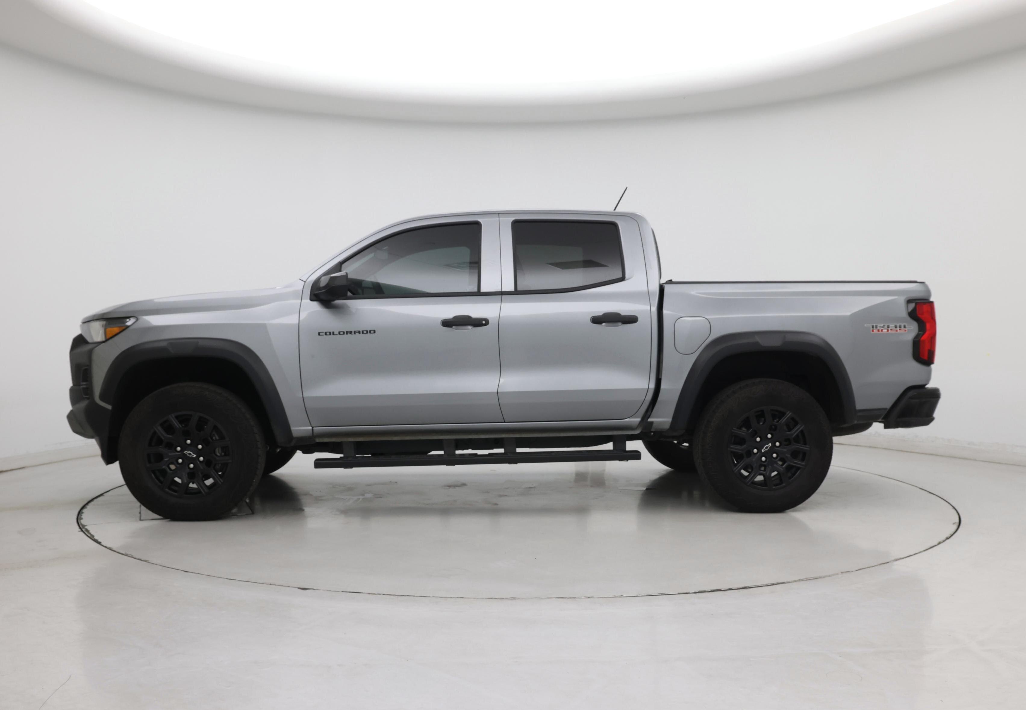 Thumbnail: 2025 Chevrolet Colorado - 3