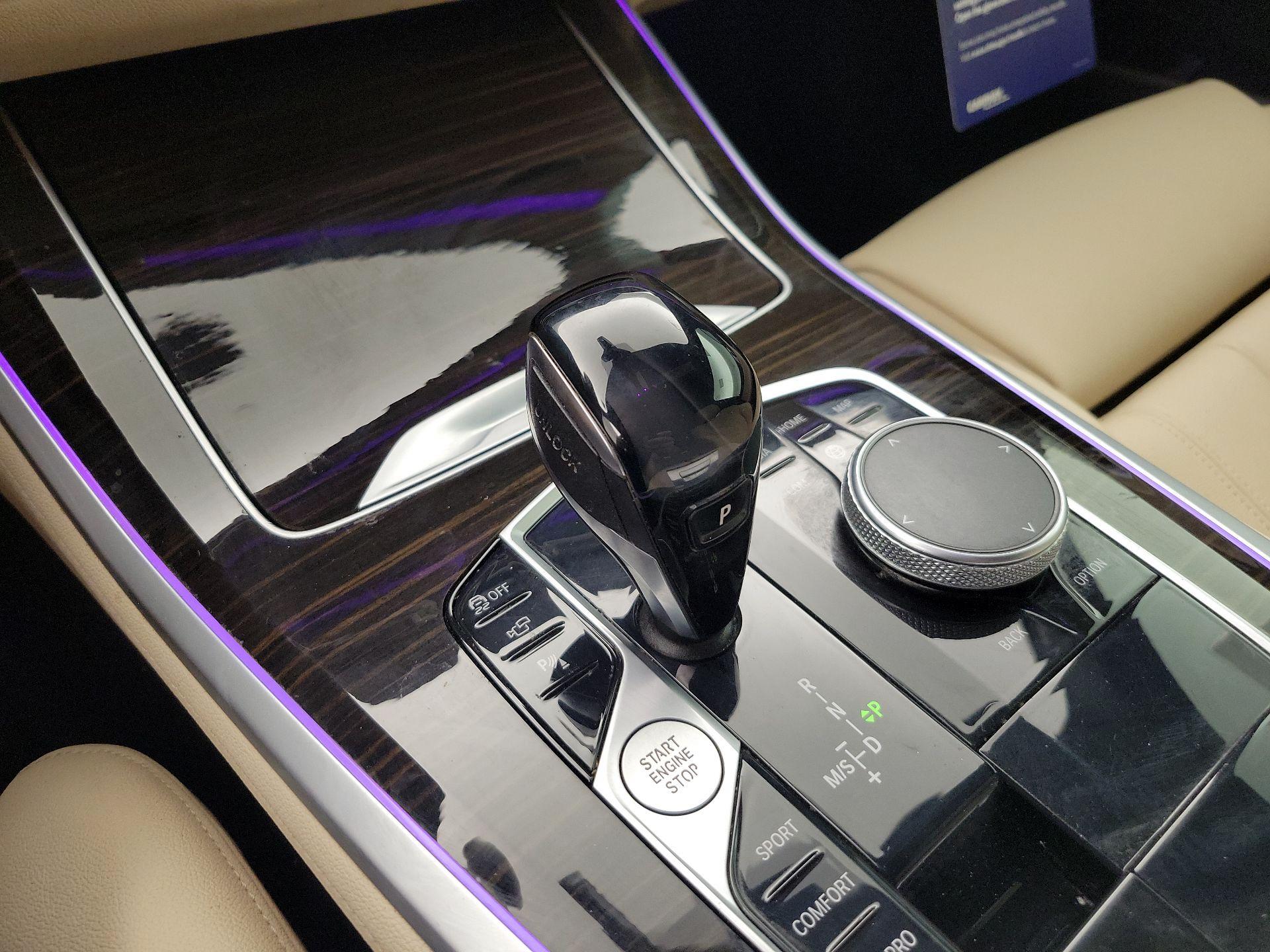 Thumbnail: 2021 BMW X5 - 18