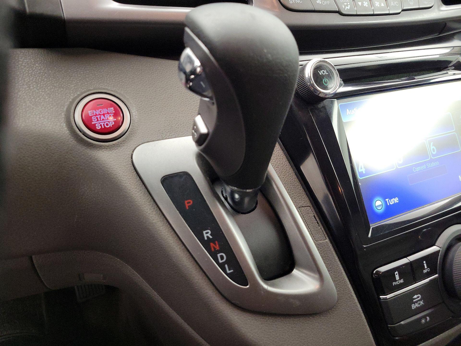 Thumbnail: 2014 Honda Odyssey - 17