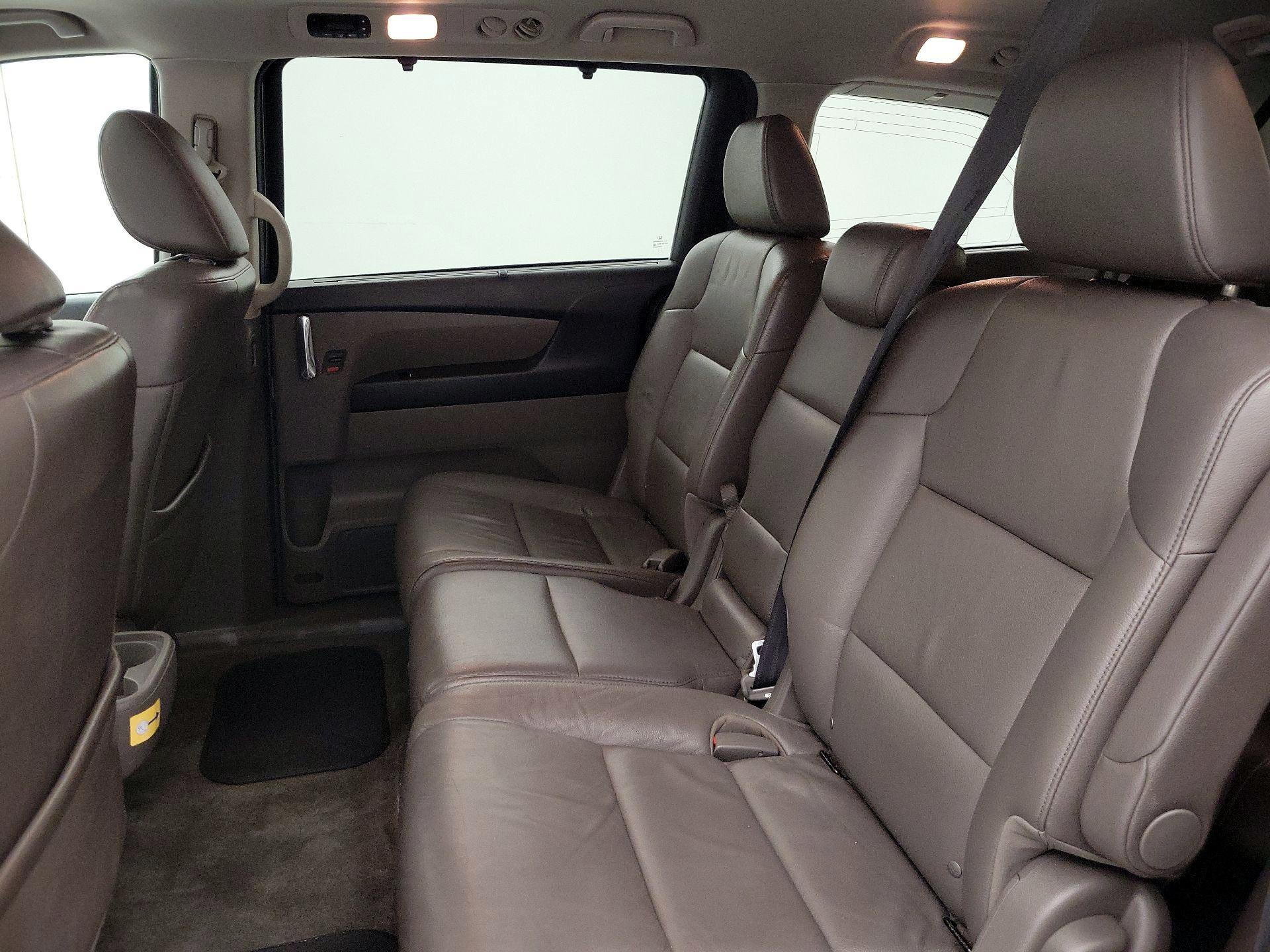 Thumbnail: 2014 Honda Odyssey - 20