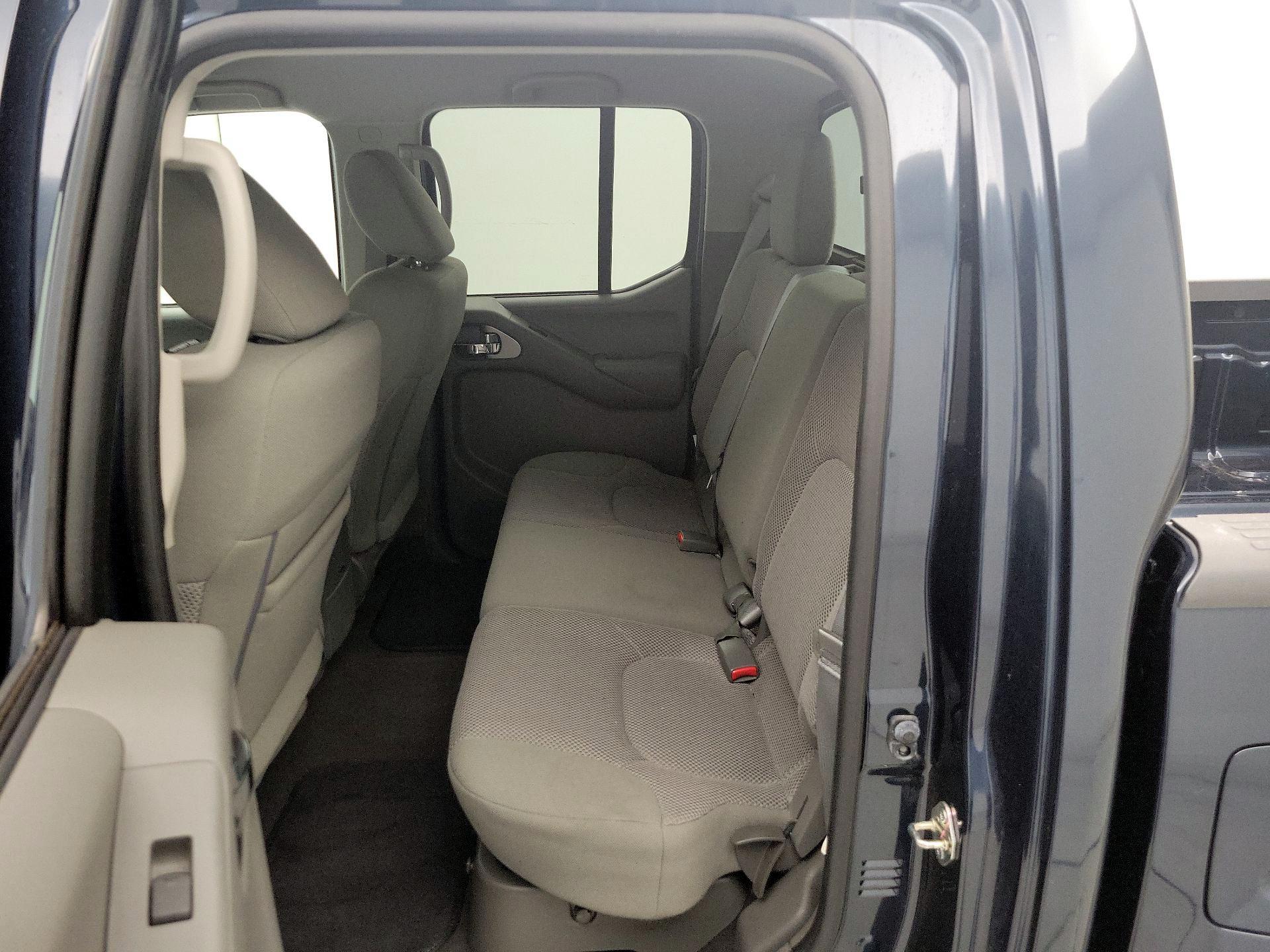 Thumbnail: 2019 Nissan Frontier - 19