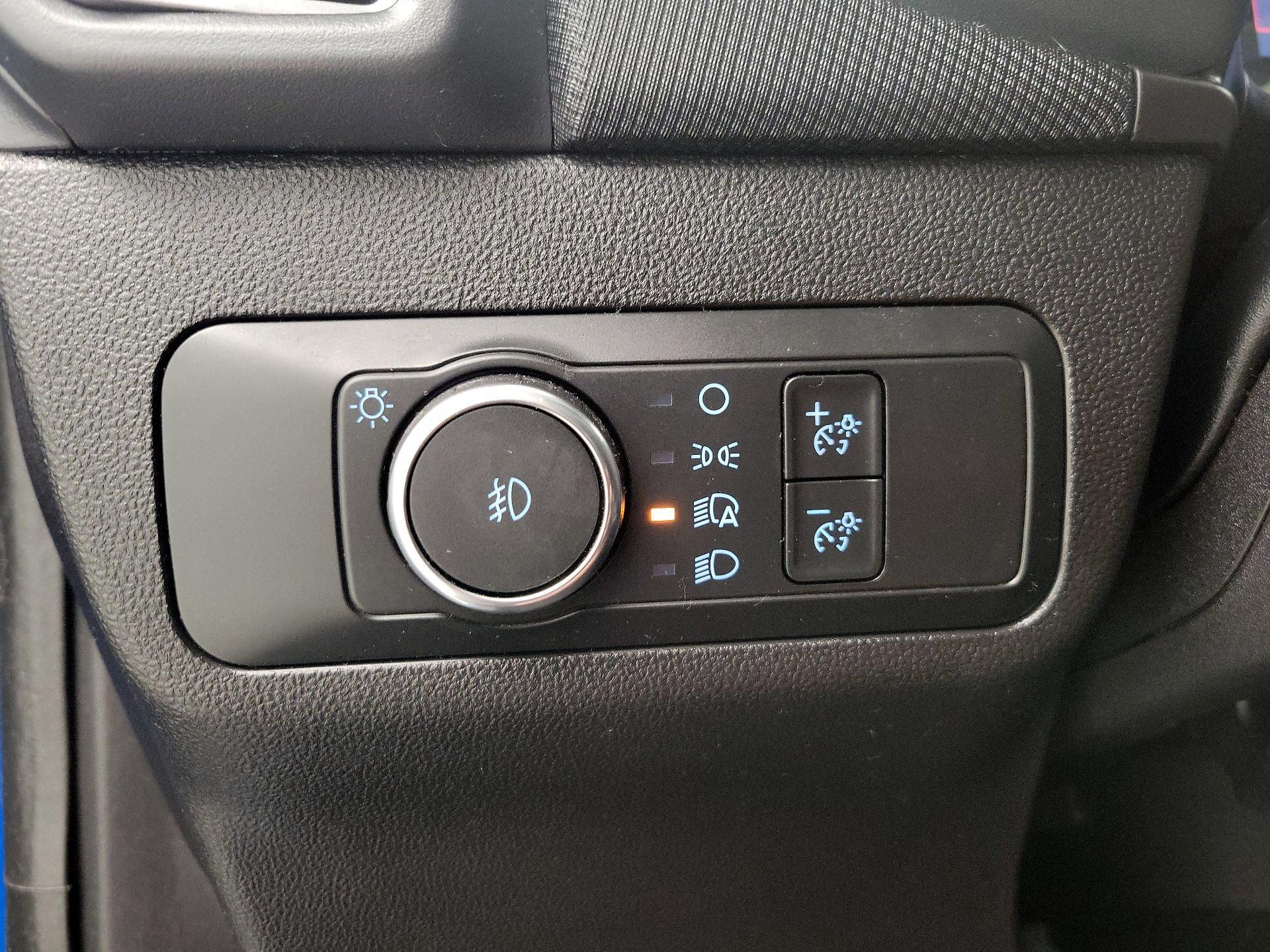 Thumbnail: 2022 Ford Bronco Sport - 13