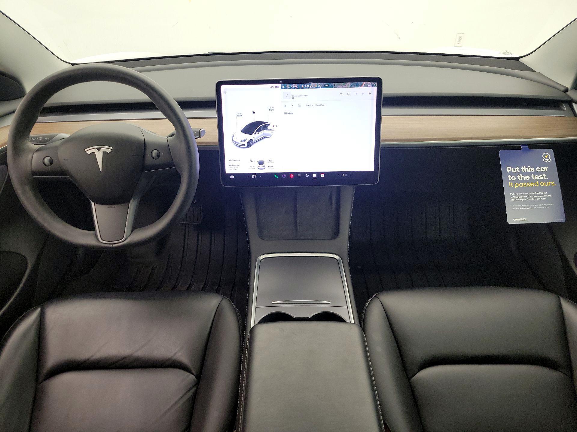 Thumbnail: 2021 Tesla Model 3 - 9