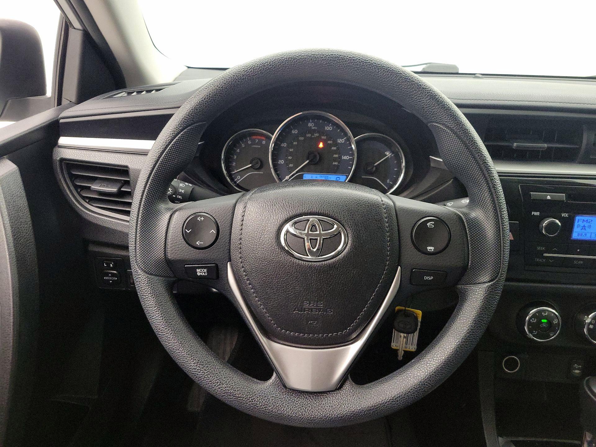 Thumbnail: 2014 Toyota Corolla - 10