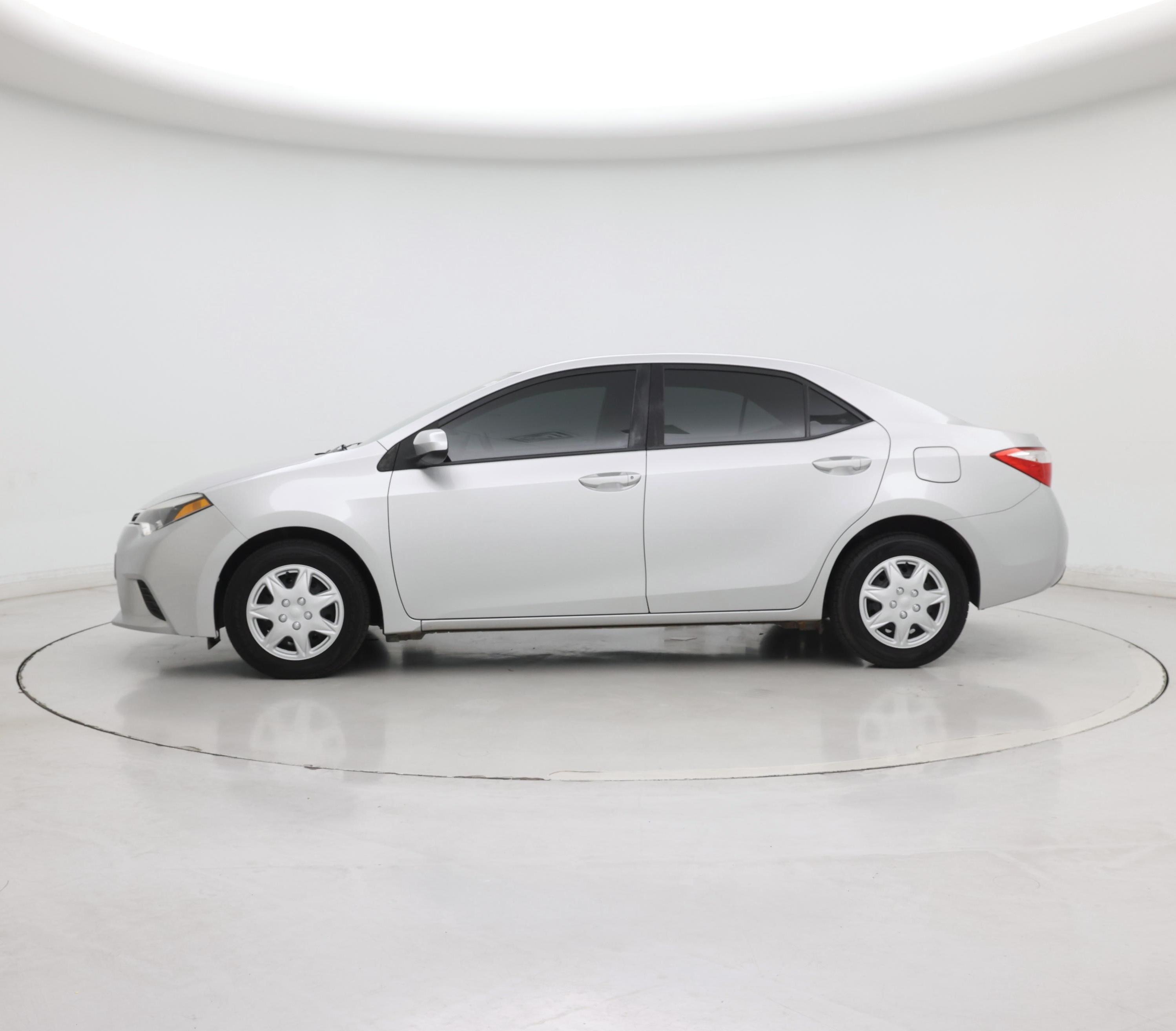 Thumbnail: 2014 Toyota Corolla - 3