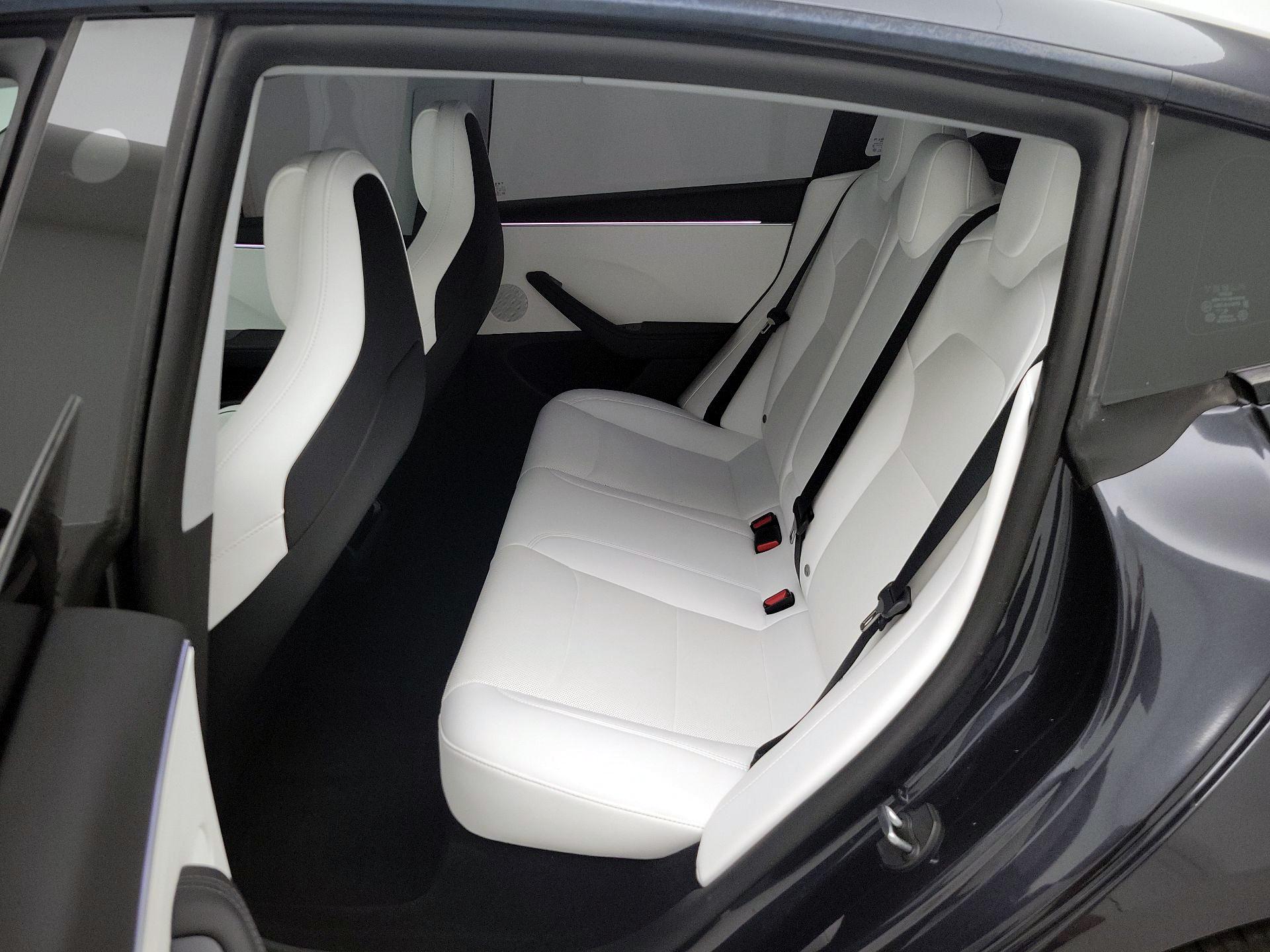 Thumbnail: 2024 Tesla Model 3 - 20